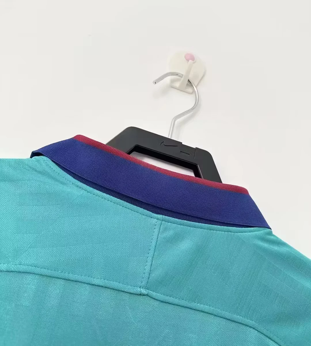 2019-20 Barcelona Home Retro Jersey view 3