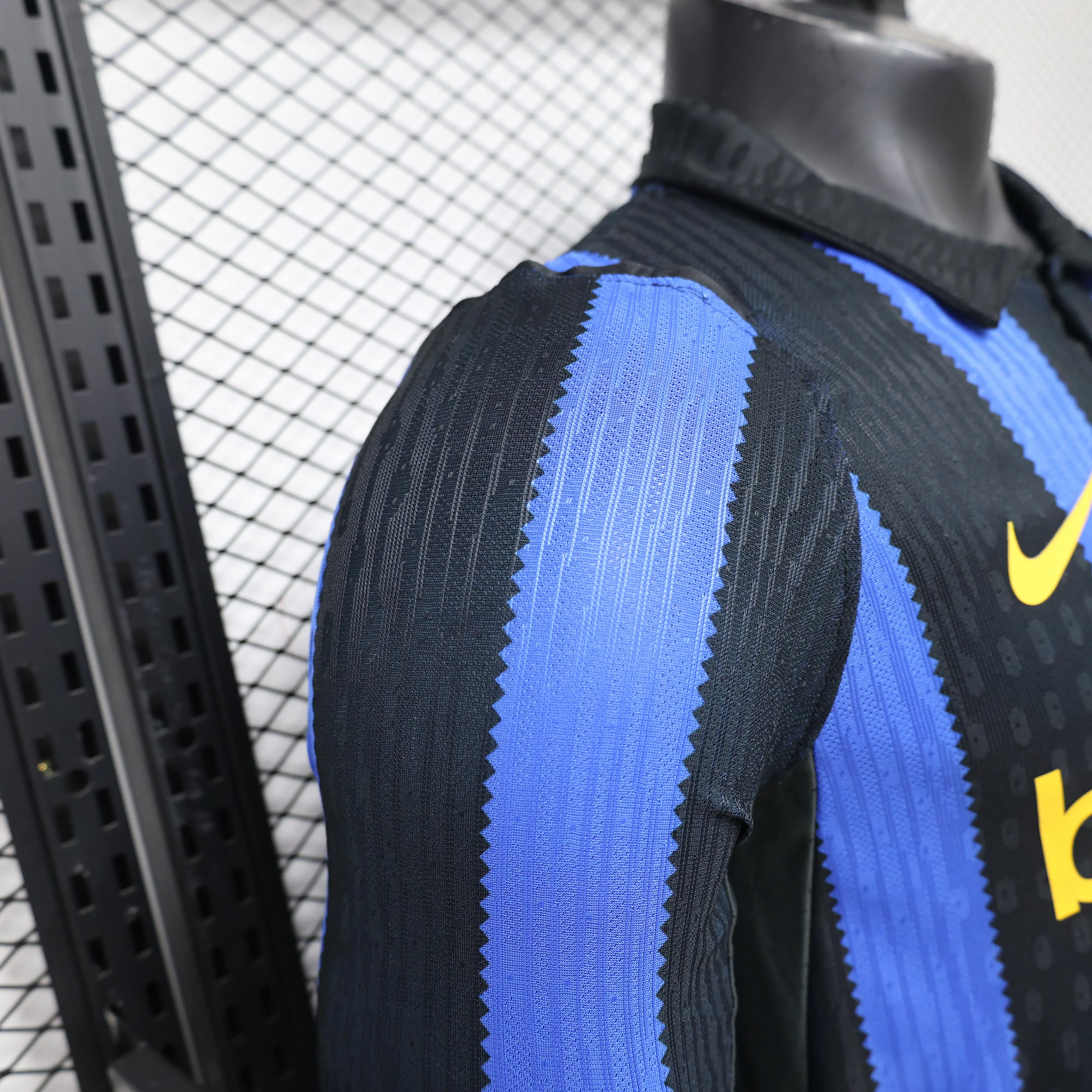 2026-27 Inter Milan Home Long-Sleeve Jersey – Player Version view 10