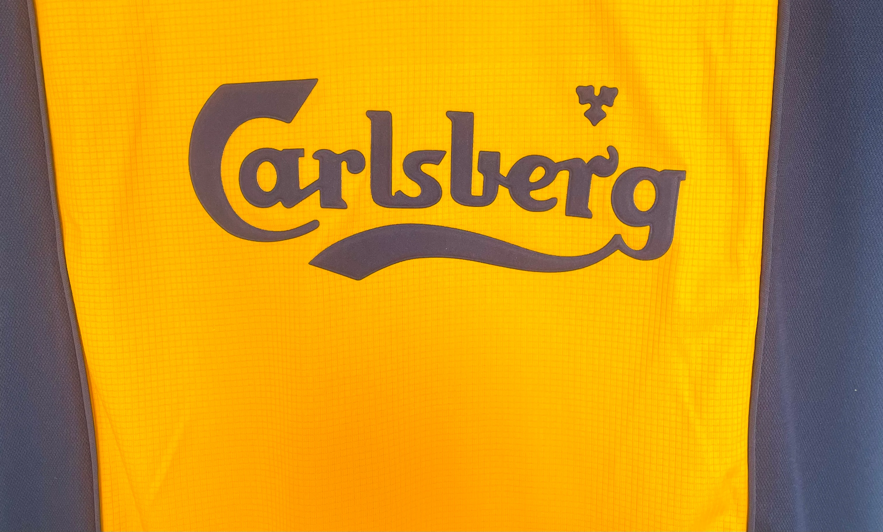 2000-01 Liverpool 2nd Away Retro Jersey view 4