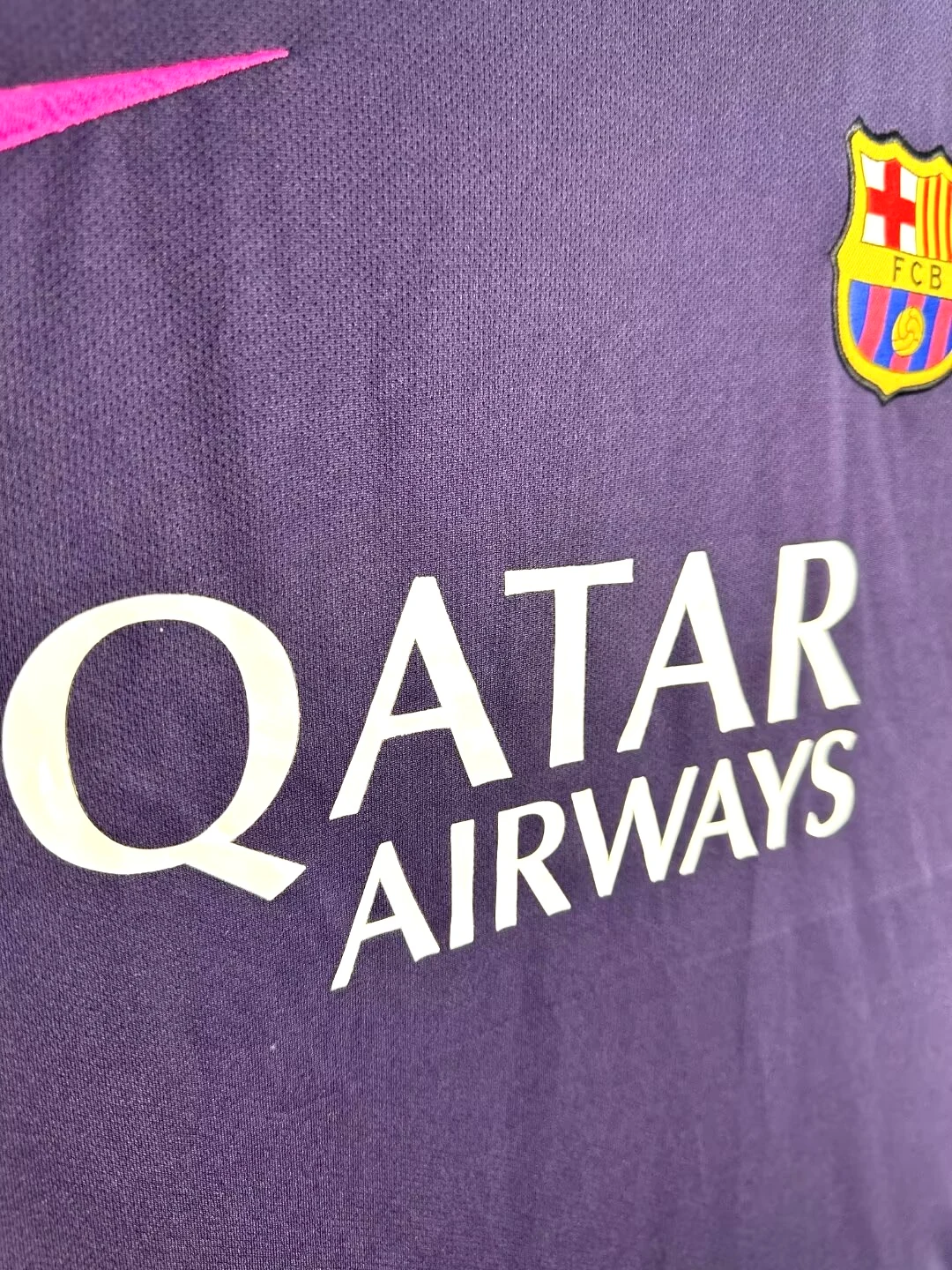 2016-17 Barcelona Away Retro Jersey view 8