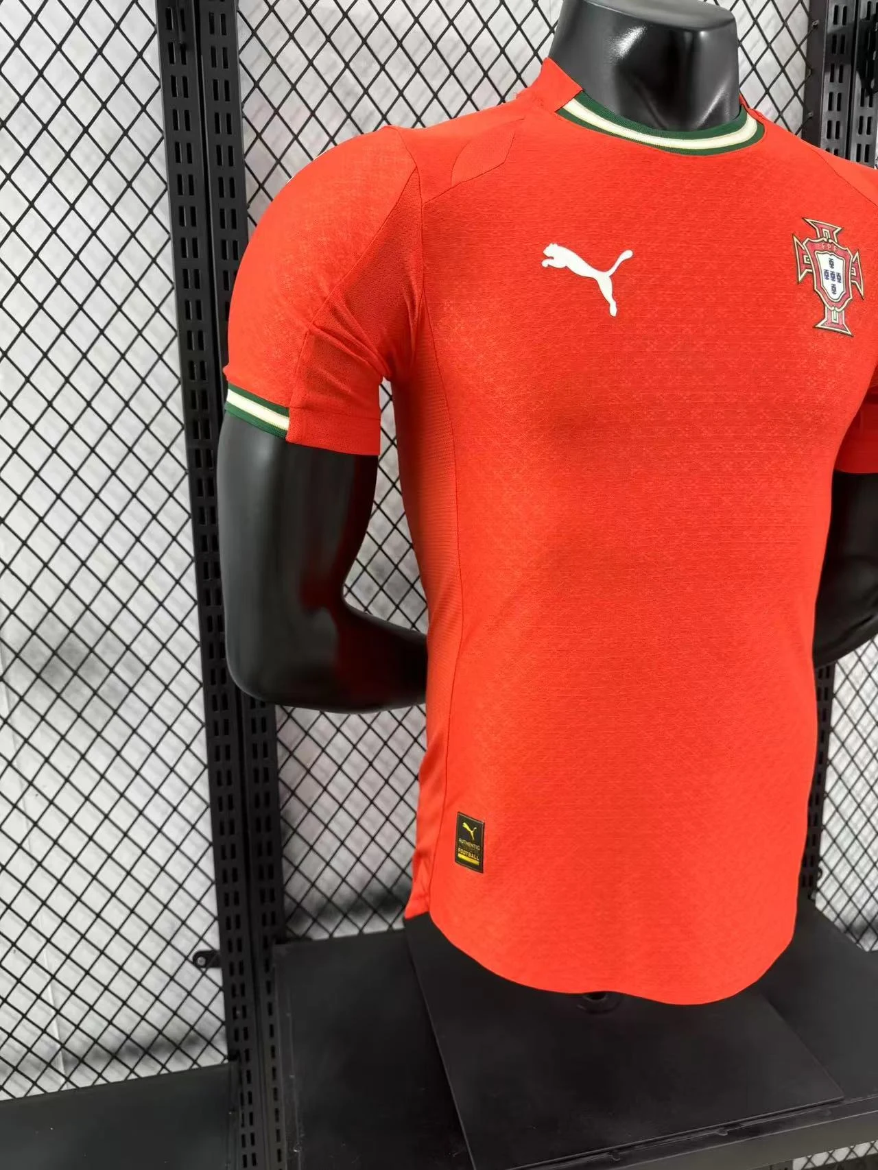 2025-26 Portugal Home Shirt - Player Edition view 6