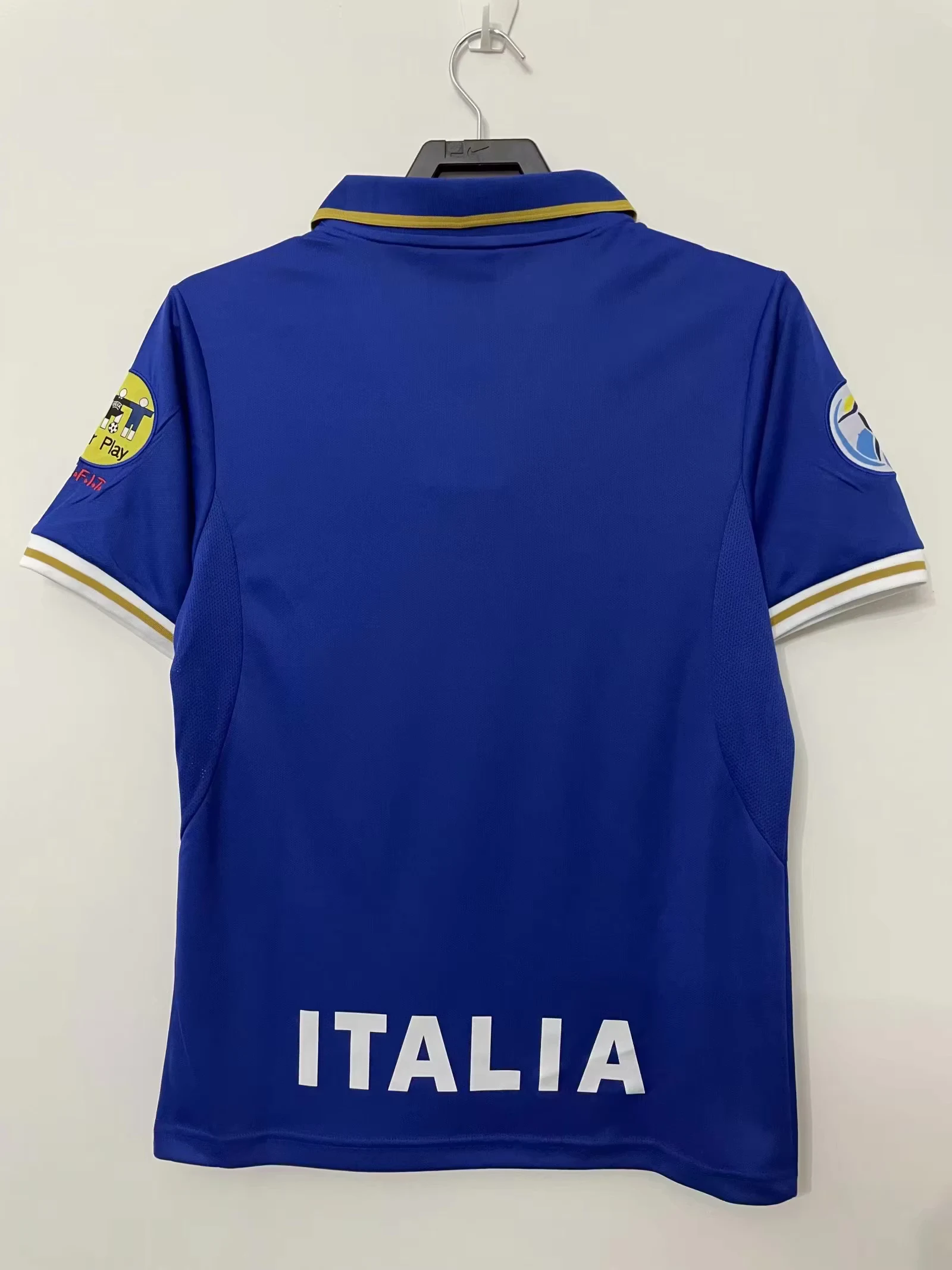 1996 Italy Home Retro Jersey view 2