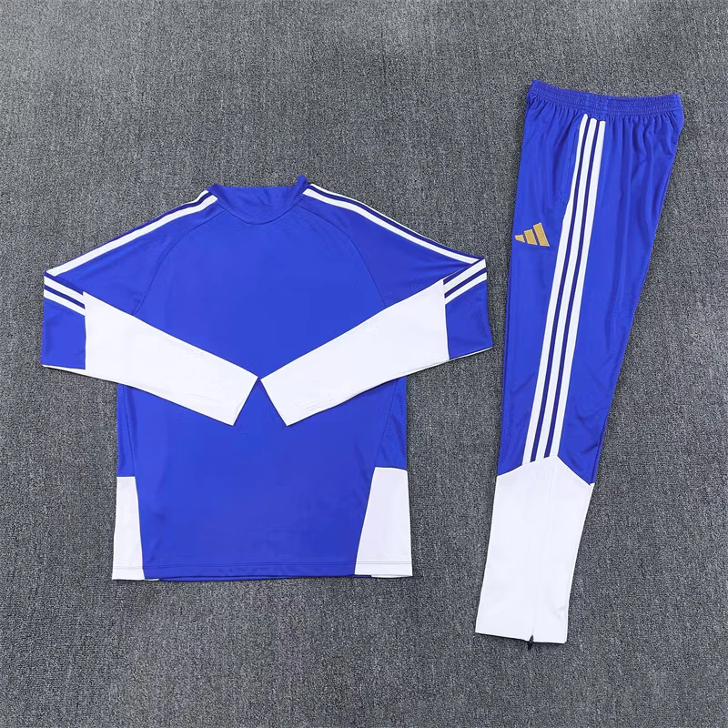 2026-27 Juventus Light Blue Half-Zip Long-Sleeve Training Kit view 17