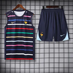 2024-25 France training vest view 17