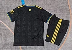 2025-26 Manchester United Away Shirt - Kids view 2