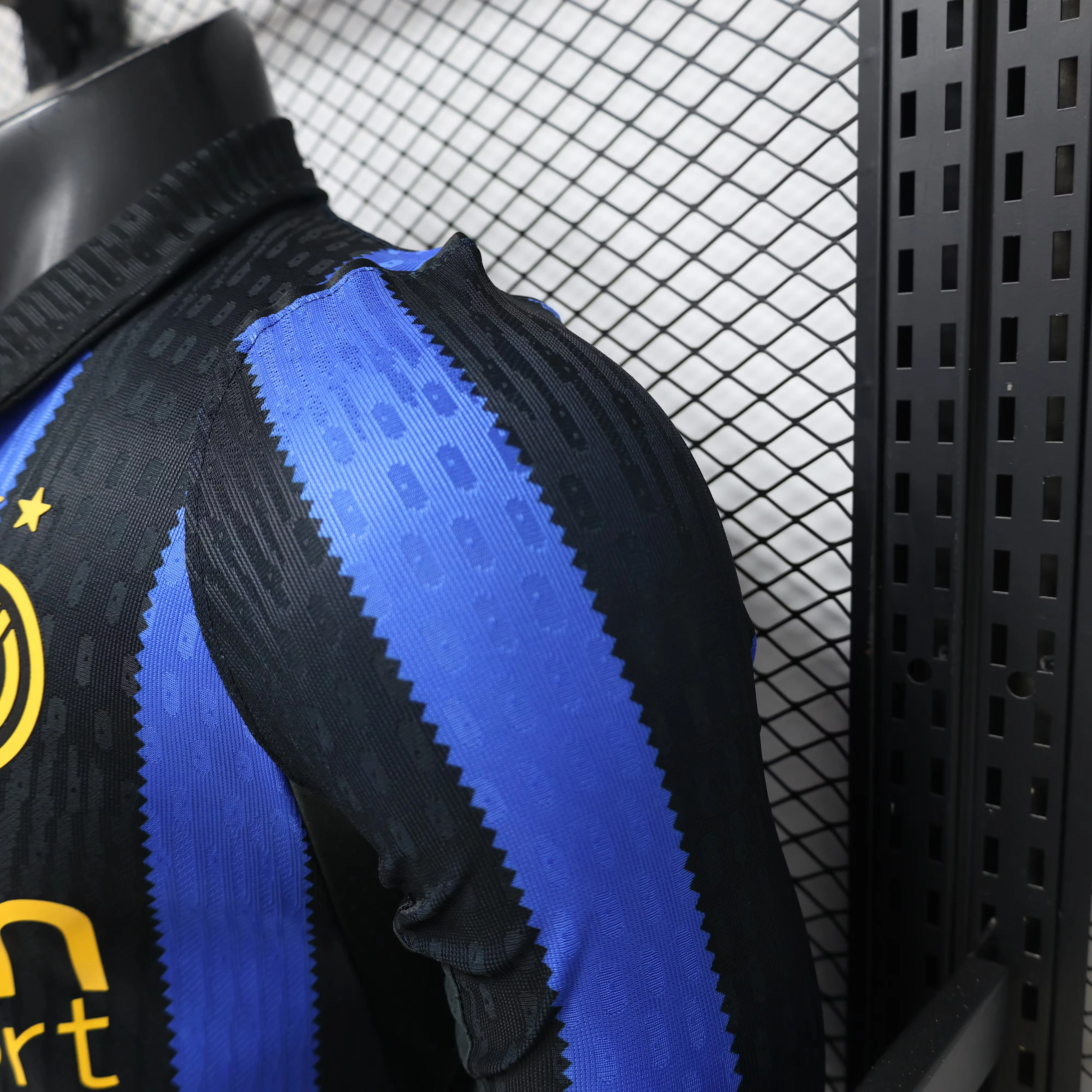 2026-27 Inter Milan Home Long-Sleeve Jersey – Player Version view 8