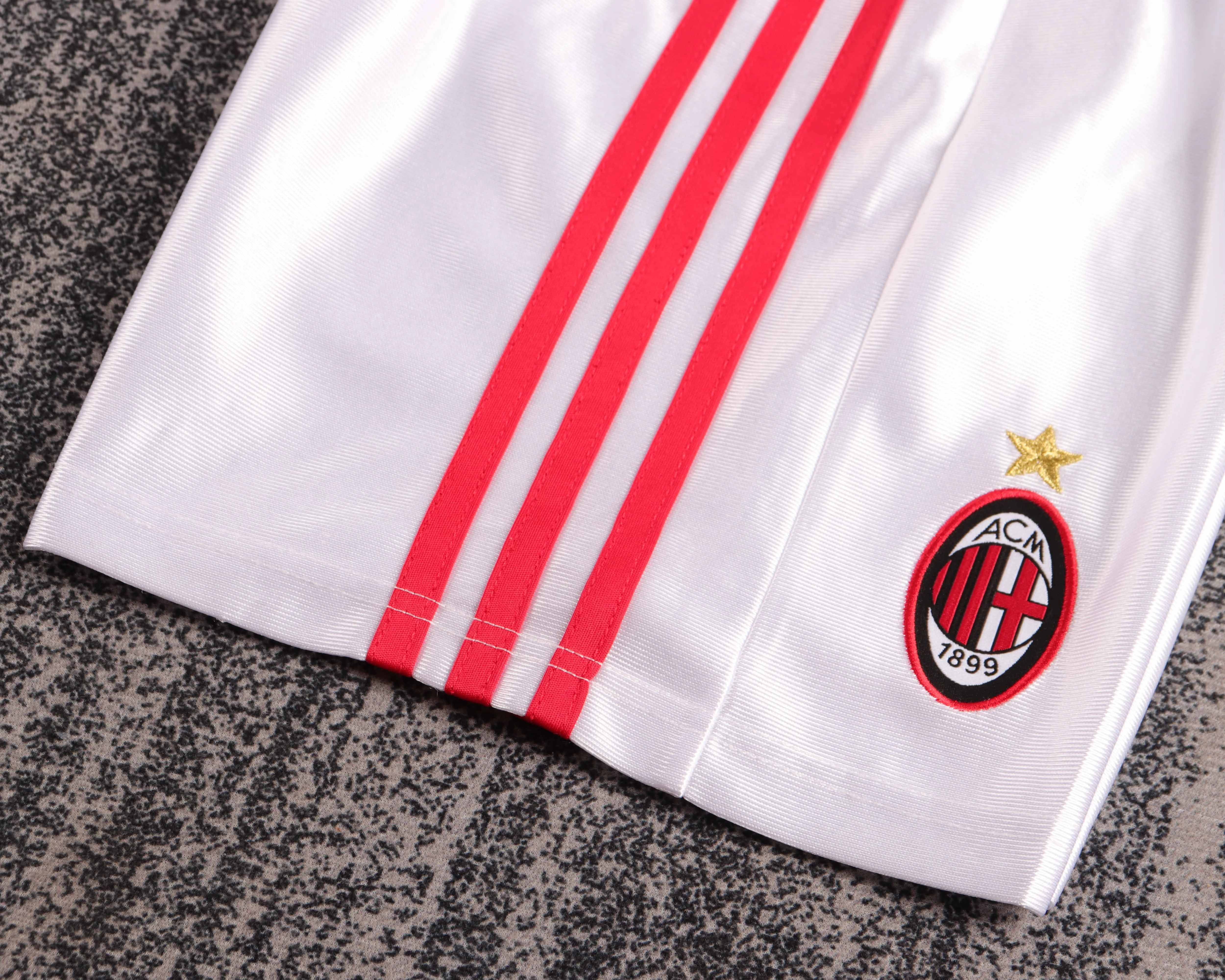 1998-99 AC Home Retro Shirt - Kids Sizes view 3