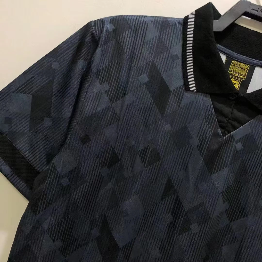 1990 England Away Retro Shirt - No Logo view 8