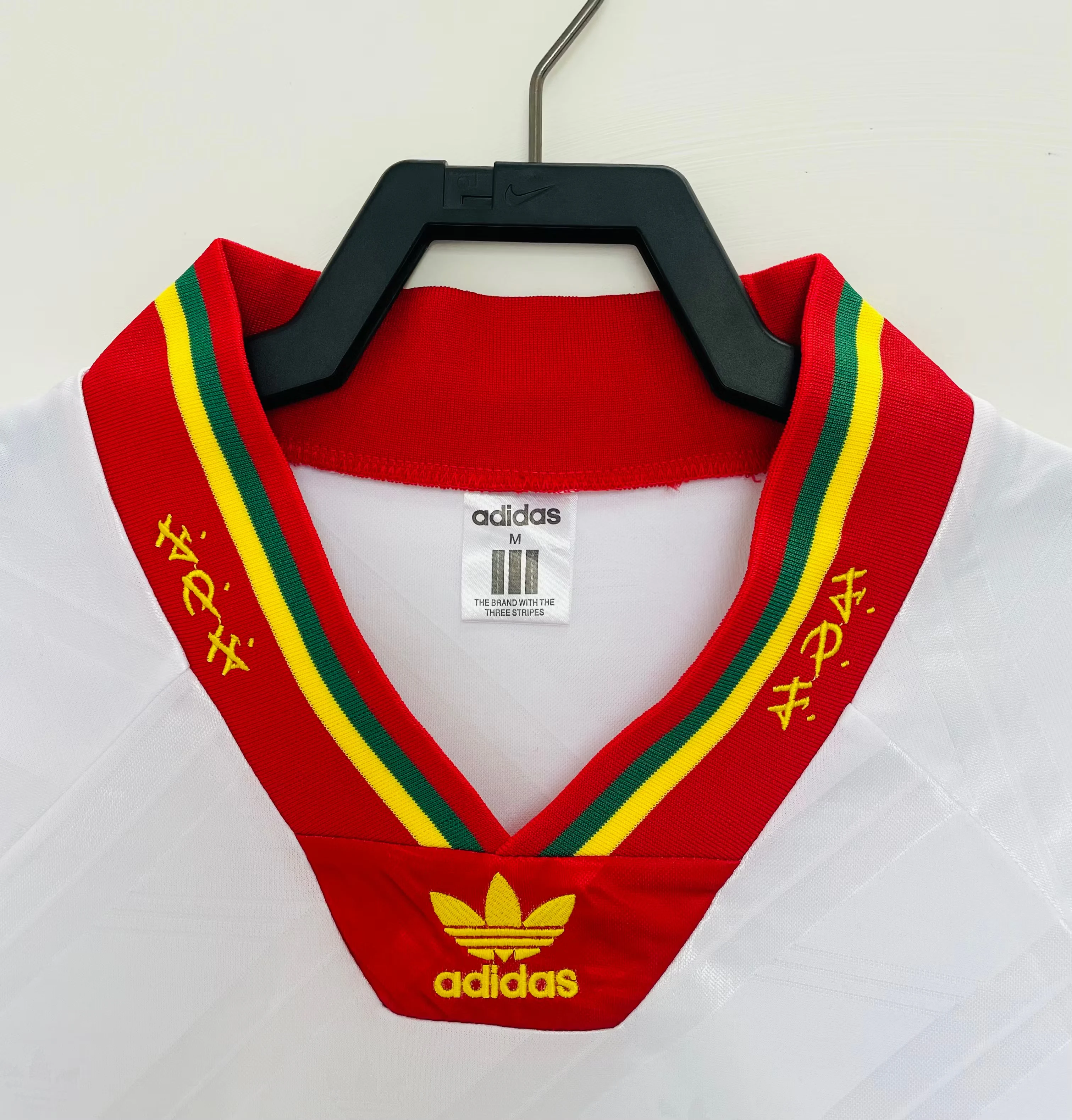 1992-94 Portugal Away Retro Jersey view 6