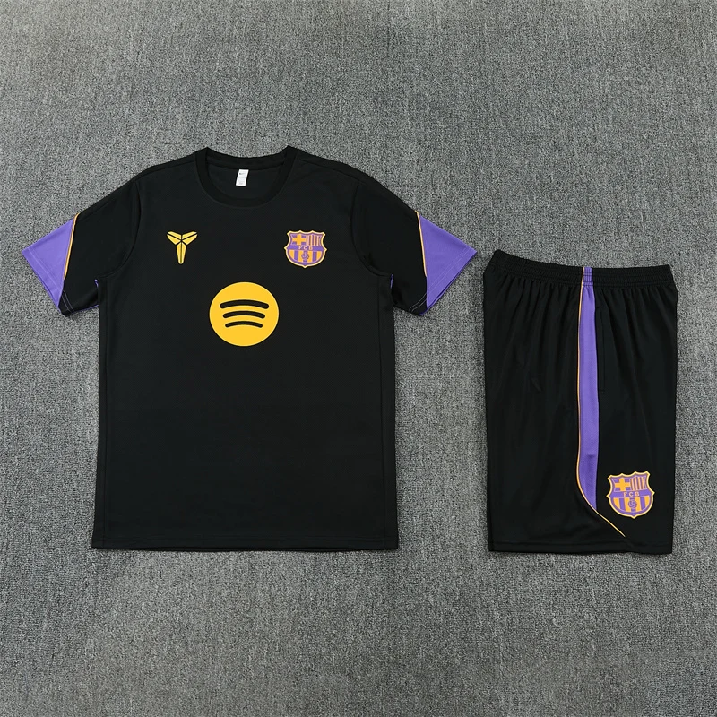 2026-27 Barcelona Black Short-Sleeve Training Jersey view 12