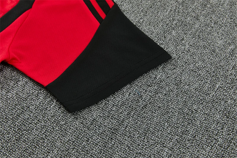 2026-27 Manchester United Red Short-Sleeve Training Jersey view 7