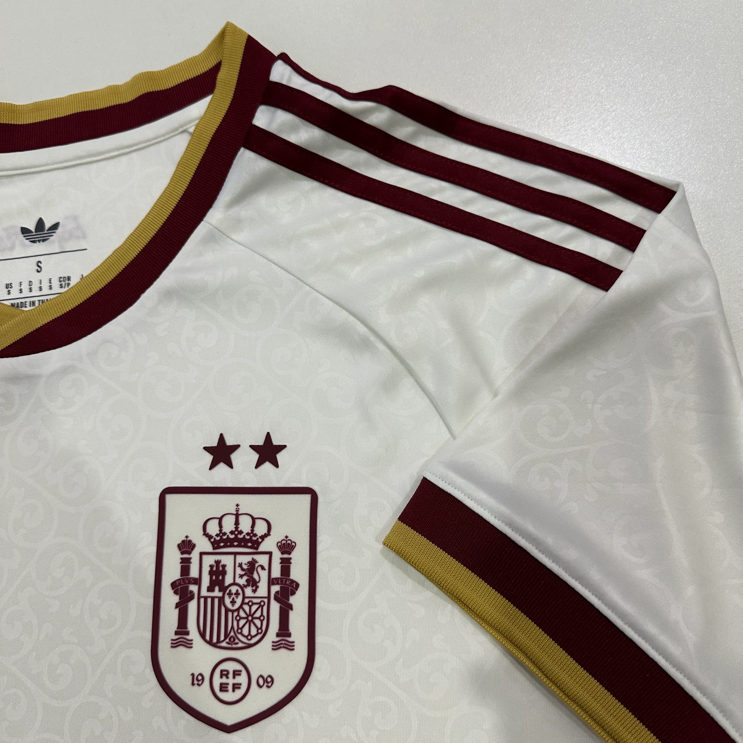 2026-27 Spain Away Jersey (Two Stars) – Fan Version view 5