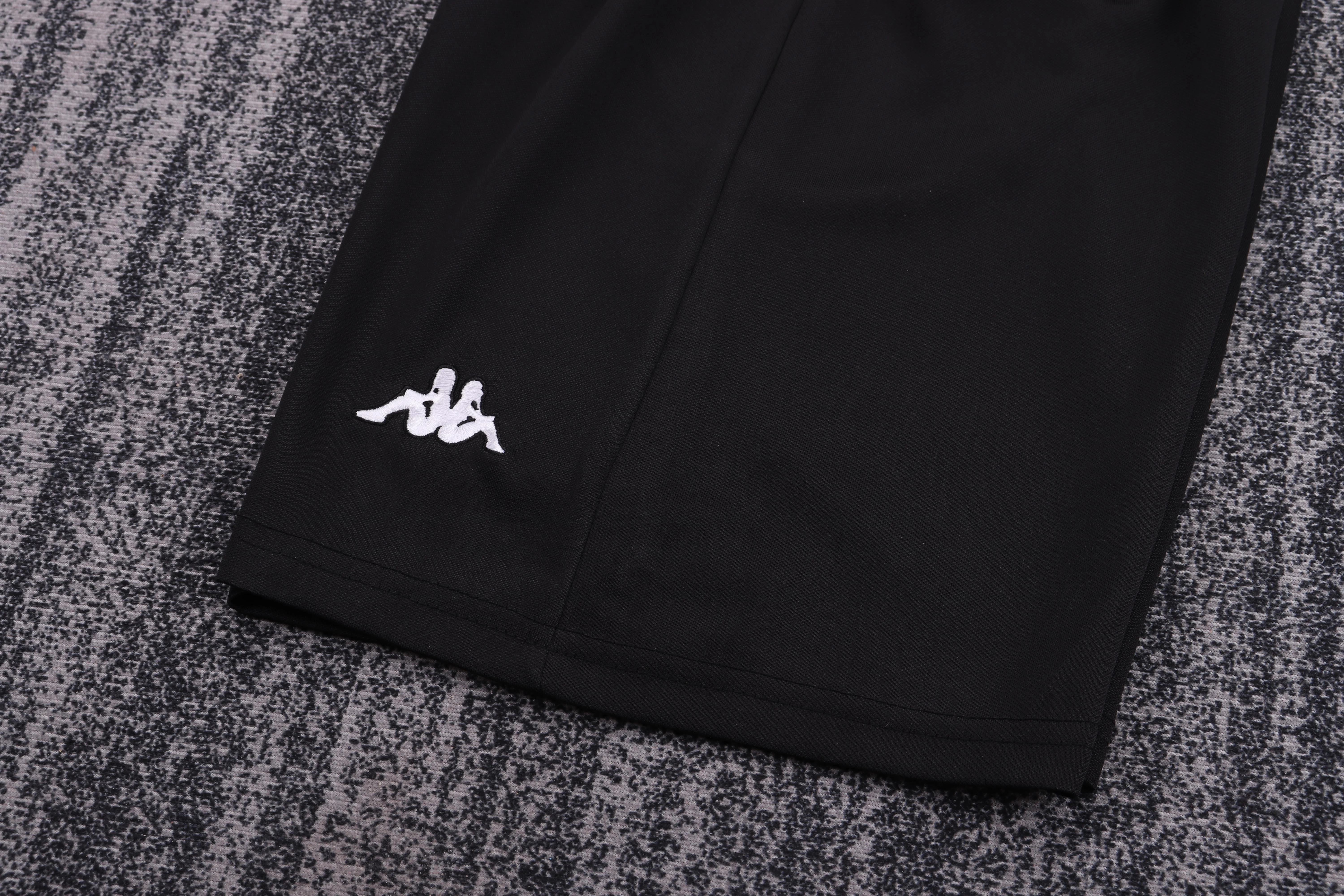 2026-27 Juventus Black Half-Zip Long-Sleeve Training Kit view 13