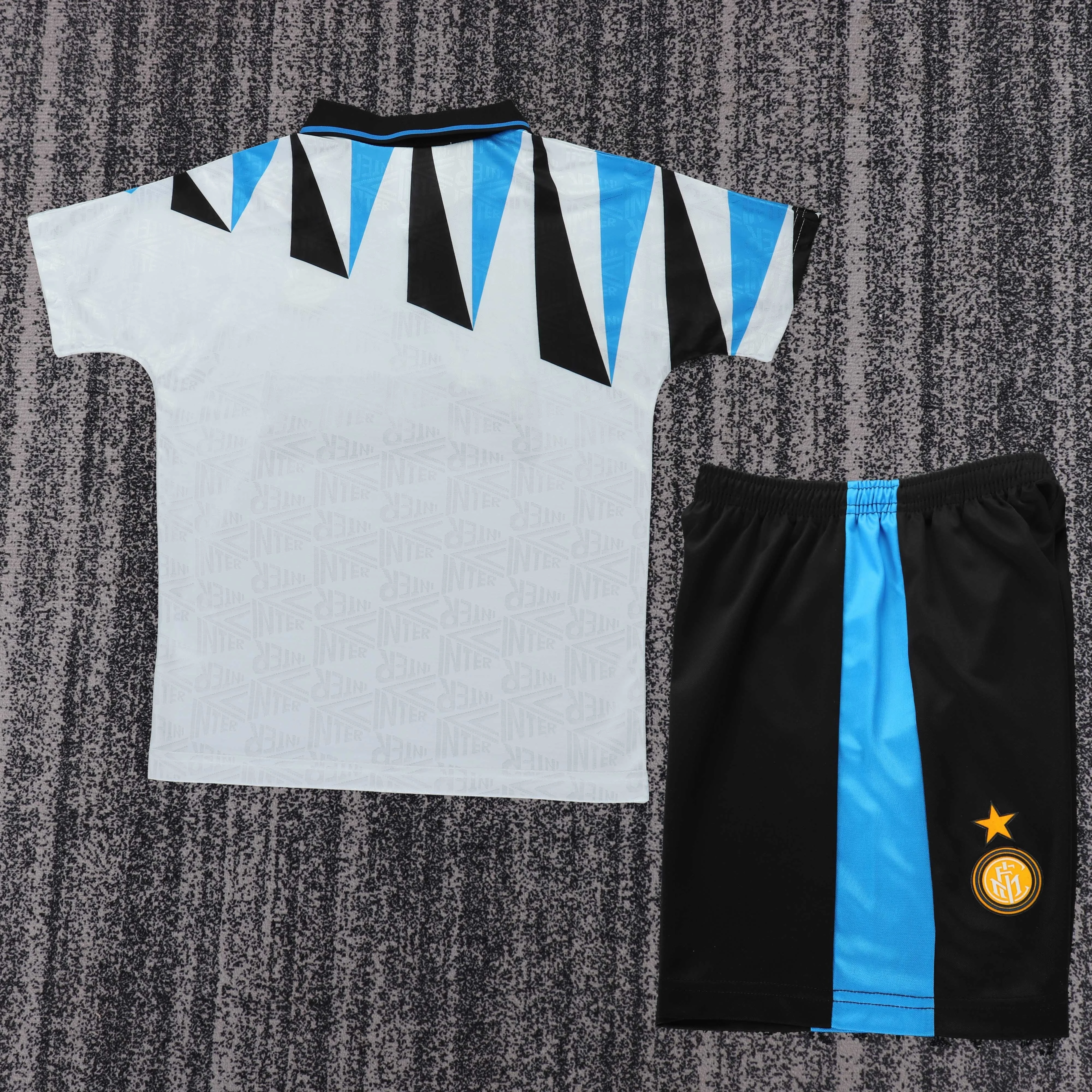 1992-93 Inter Milan Retro Away Jersey - Kids' view 2