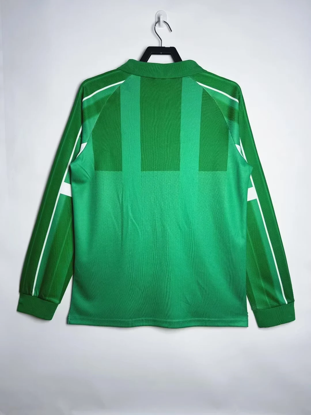 1997-99 Tottenham Hotspur Green Goalkeeper Long Sleeve Retro Shirt view 2