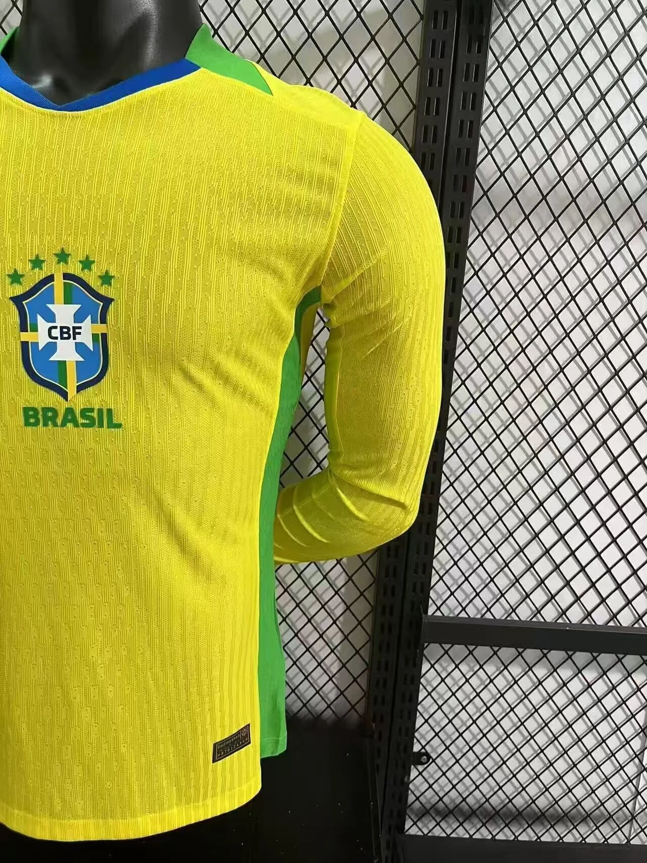 2025-26 Brazil Home Long-Sleeve Jersey – Player Version view 8