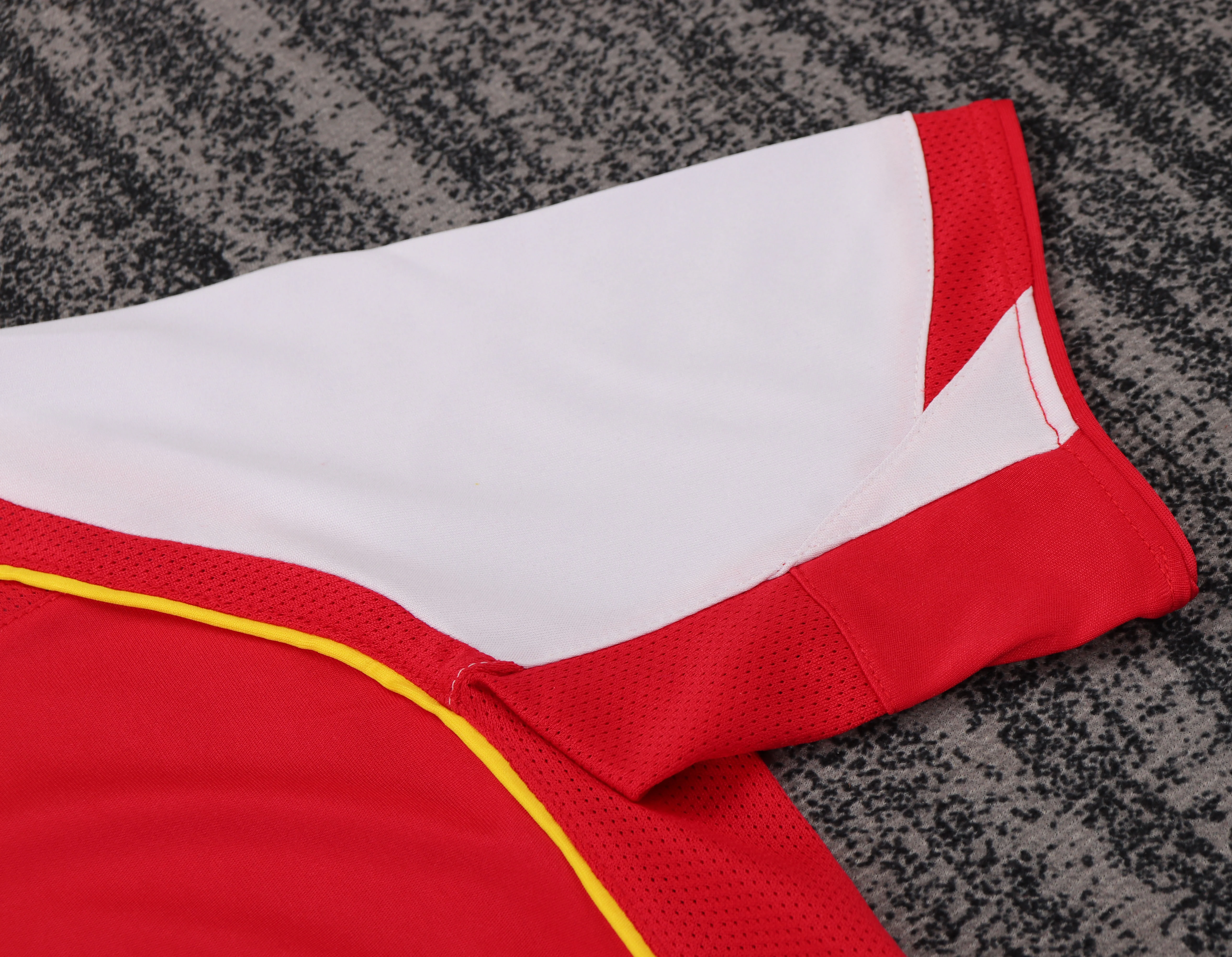 2004-05 Arsenal Home Retro Shirt - Kids Sizes view 5