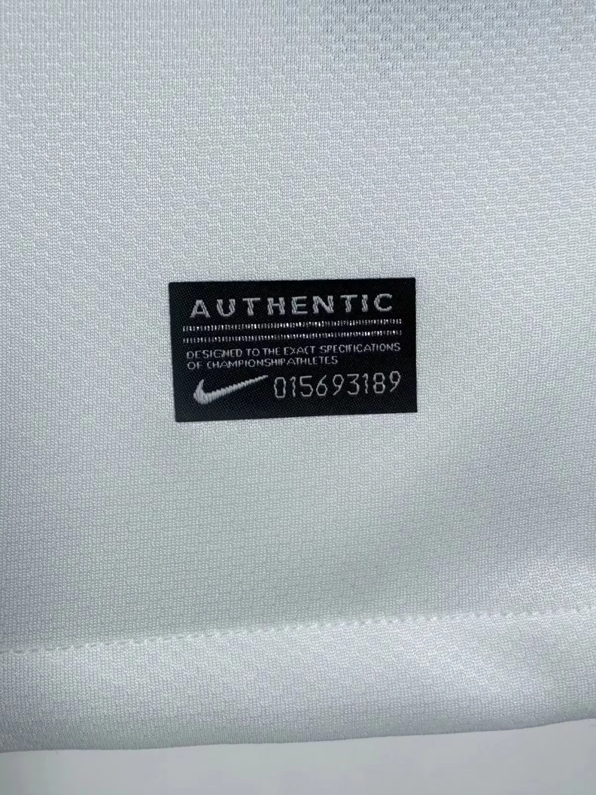 2012-13 Santos Home Retro Jersey (with red epaulettes) view 6
