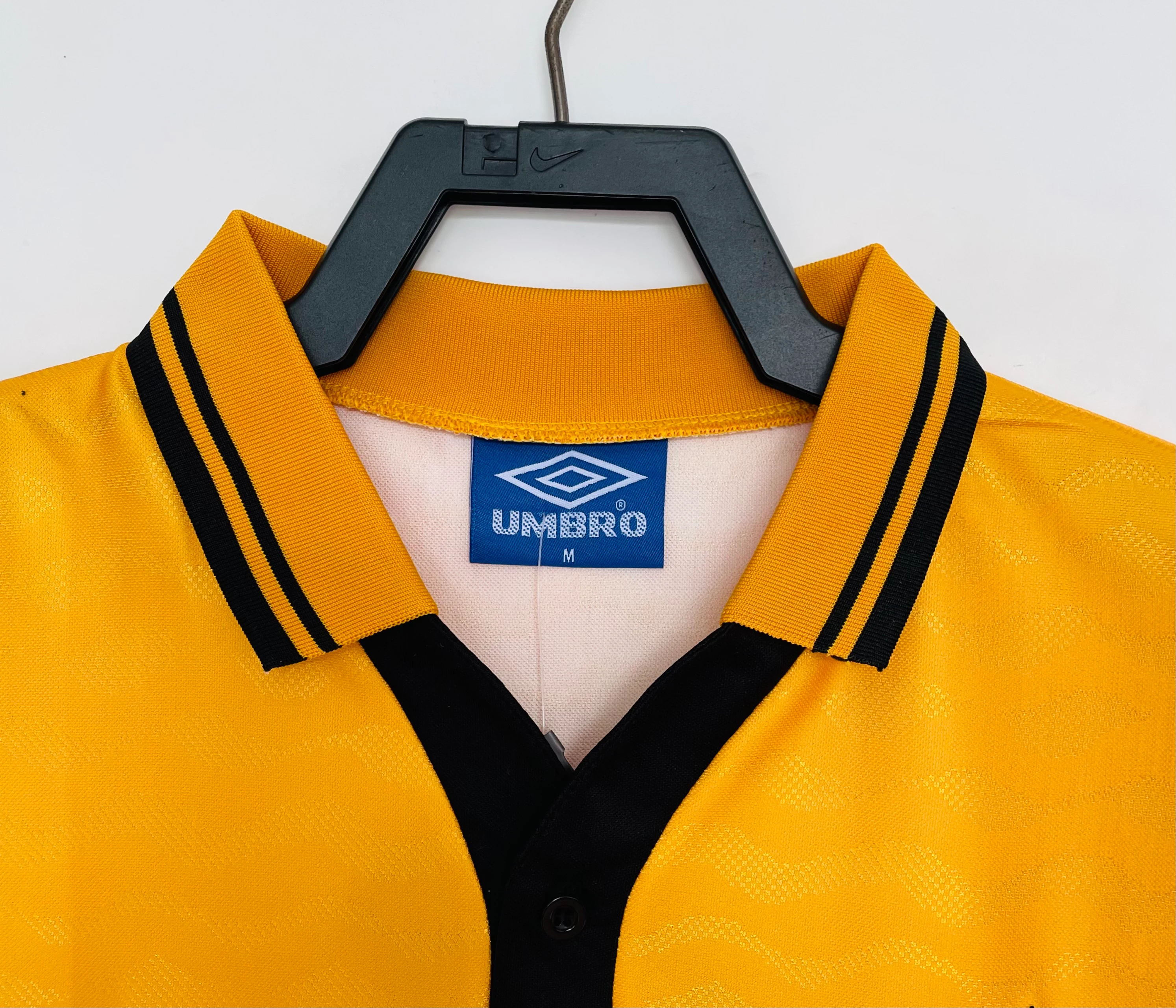 1996-97 Inter Milan Second Away Retro Jersey view 3
