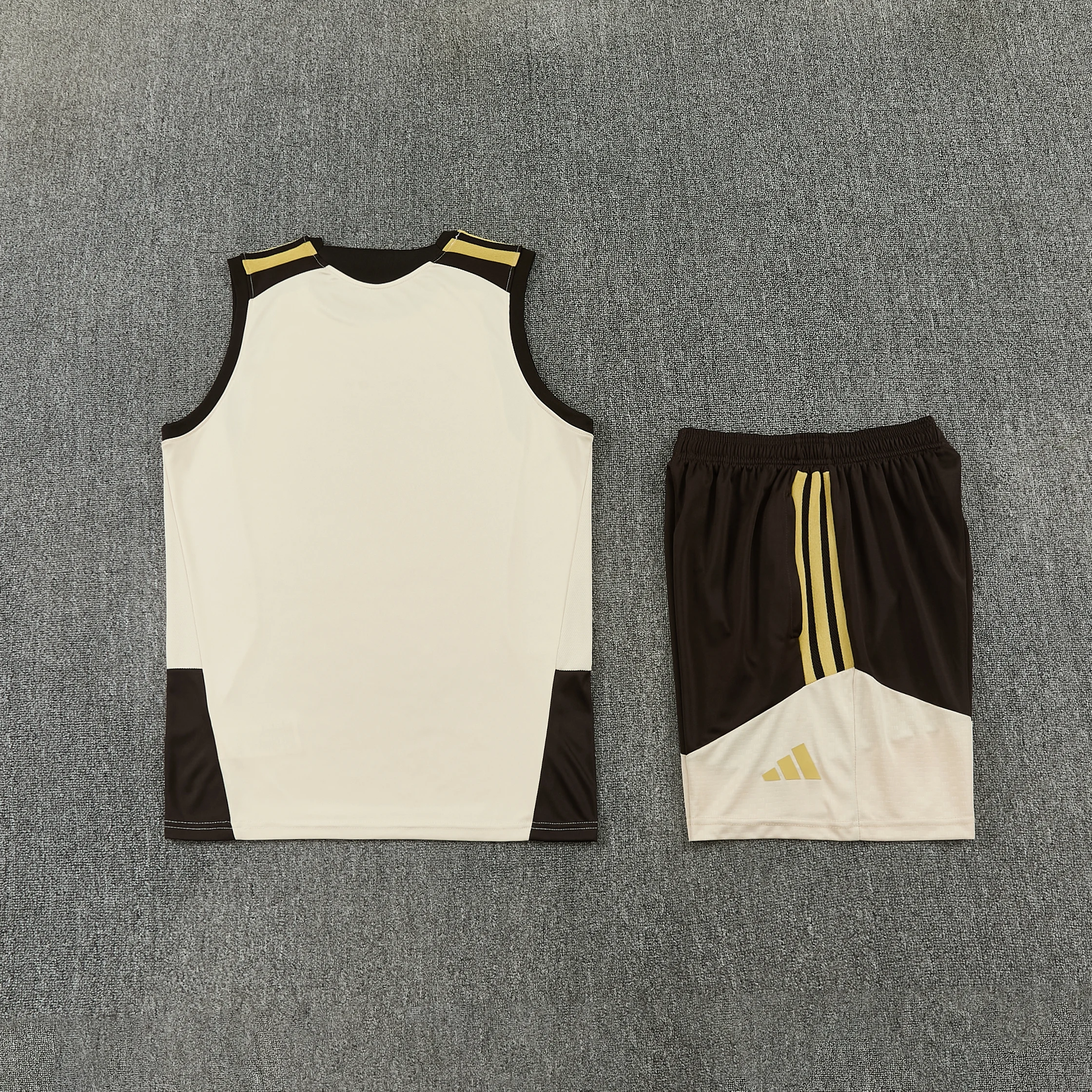 2026-27 Flamengo training vest jersey view 23