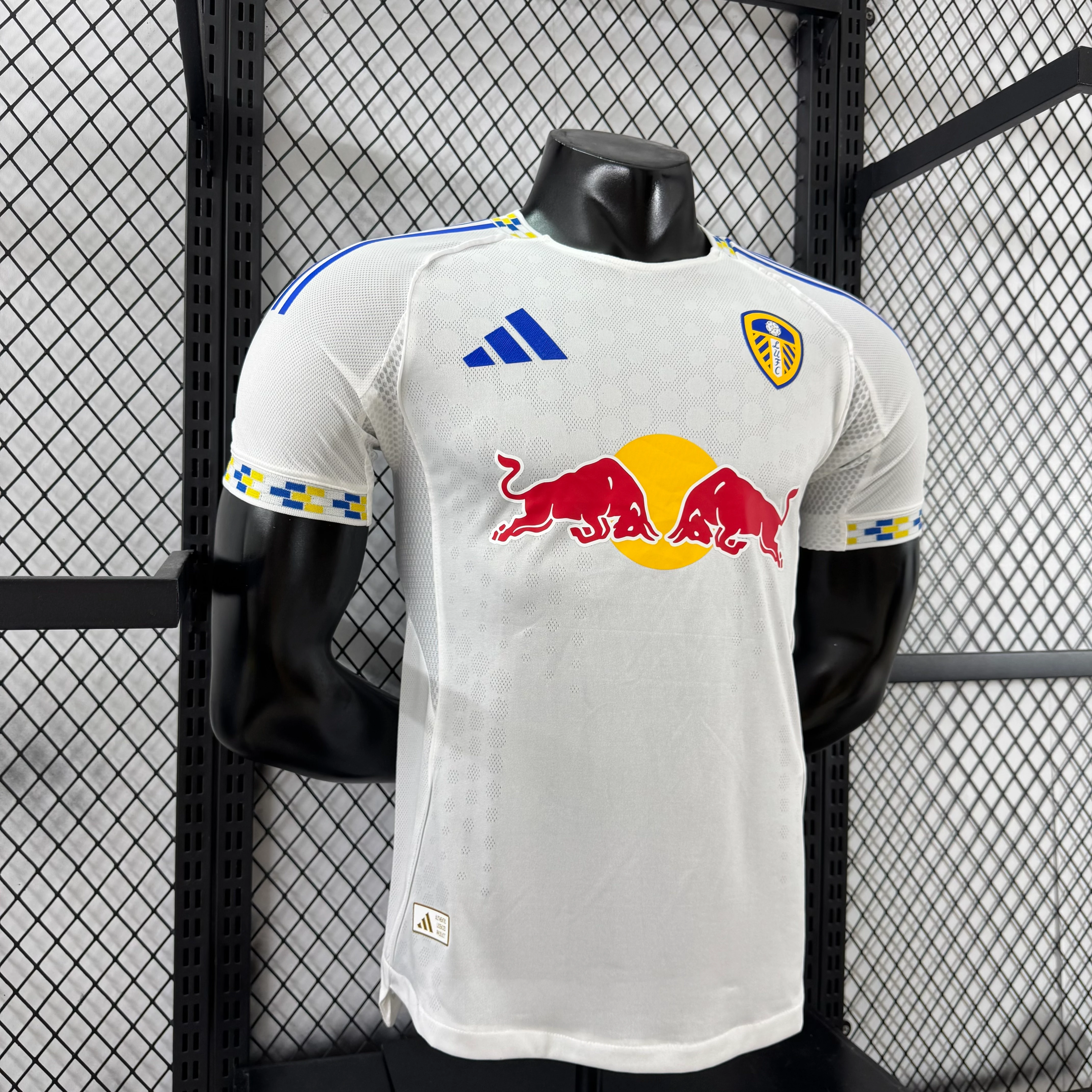 2025-26 Leeds United Home Shirt – Player Version view 8