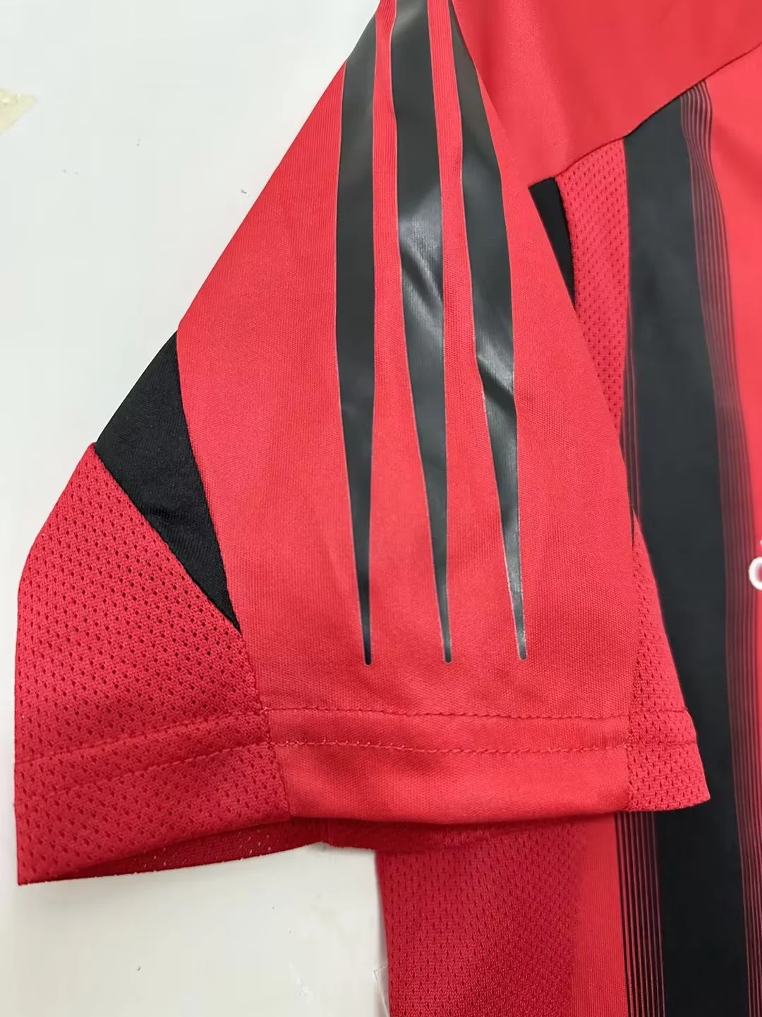 2004-05 AC Home Retro Jersey view 3