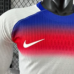 2025-26 England Home Long Sleeve Shirt - Player Edition. view 4