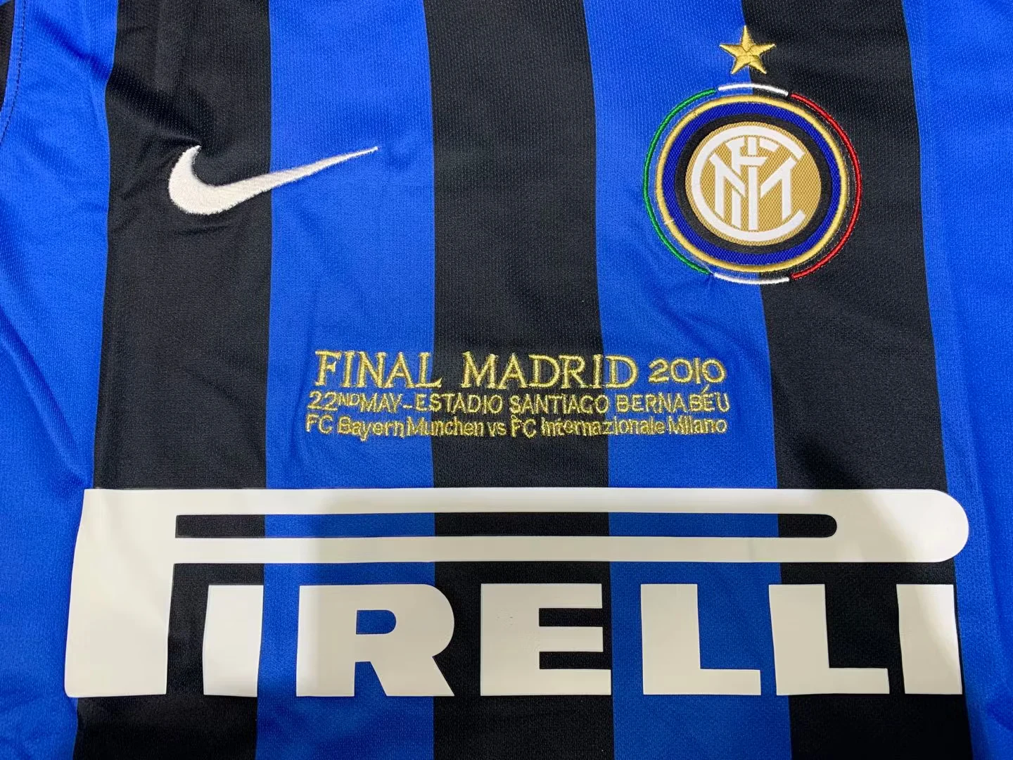 2010 Inter Milan Home Long Sleeve Retro Jersey view 10