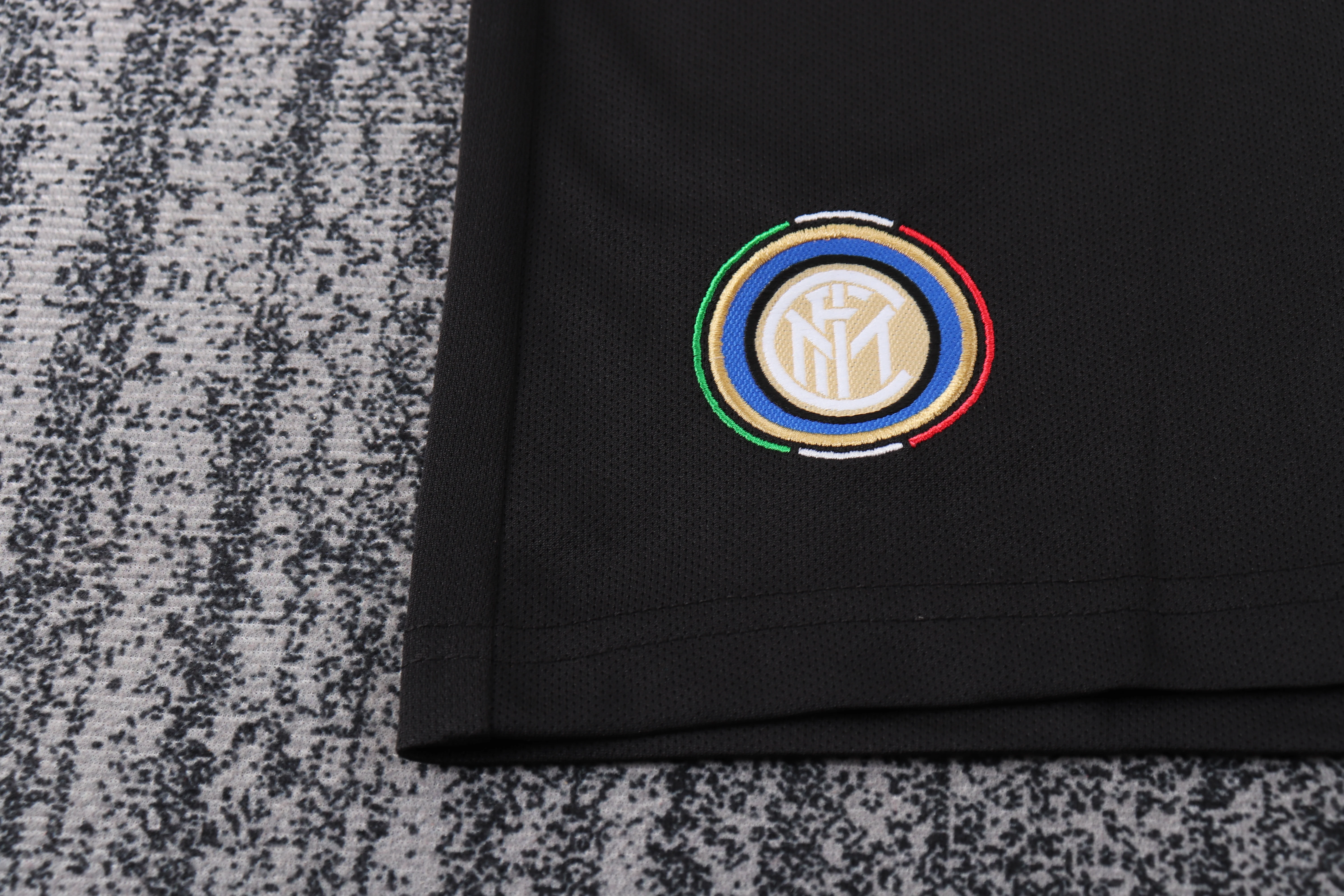 2010 Inter Milan Home Retro Shirt - Kids Size view 4