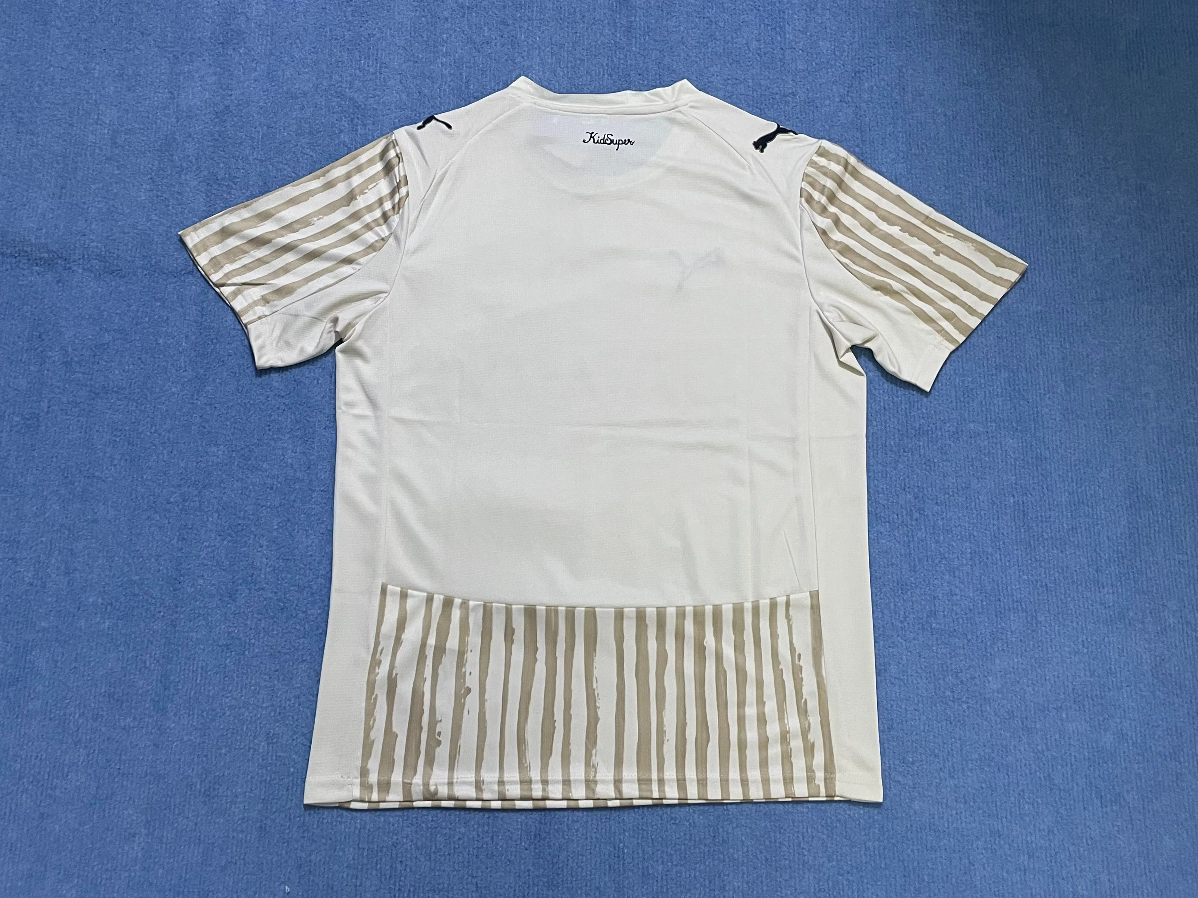2025-26 Riyadh Crescent World Cup Away Jersey view 2