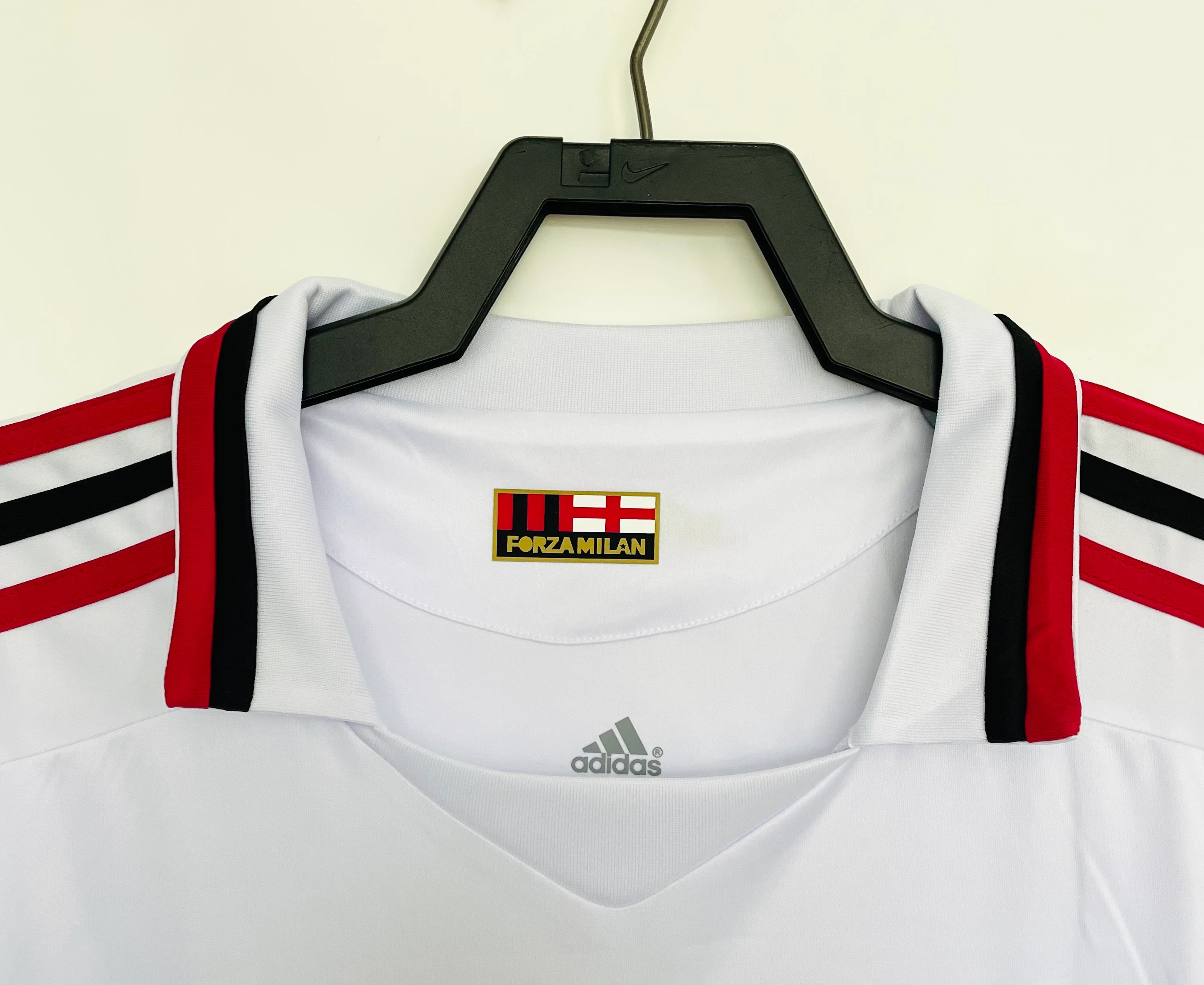 2009-10AC Away Retro Jersey view 4