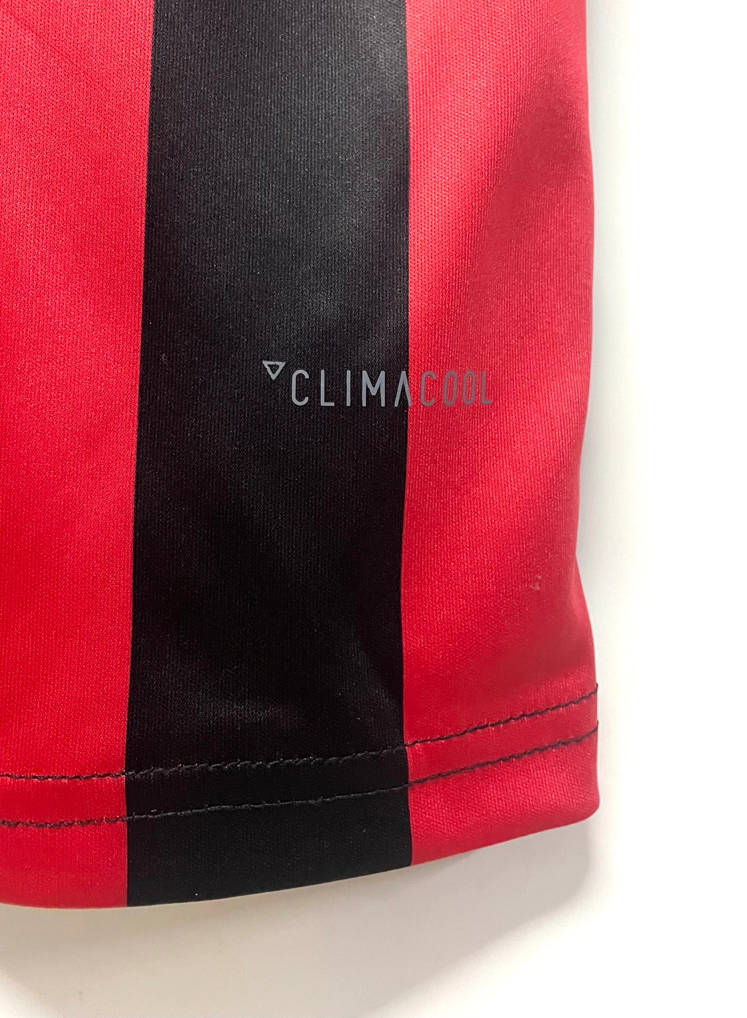 2017-18 AC Home Retro Jersey view 3