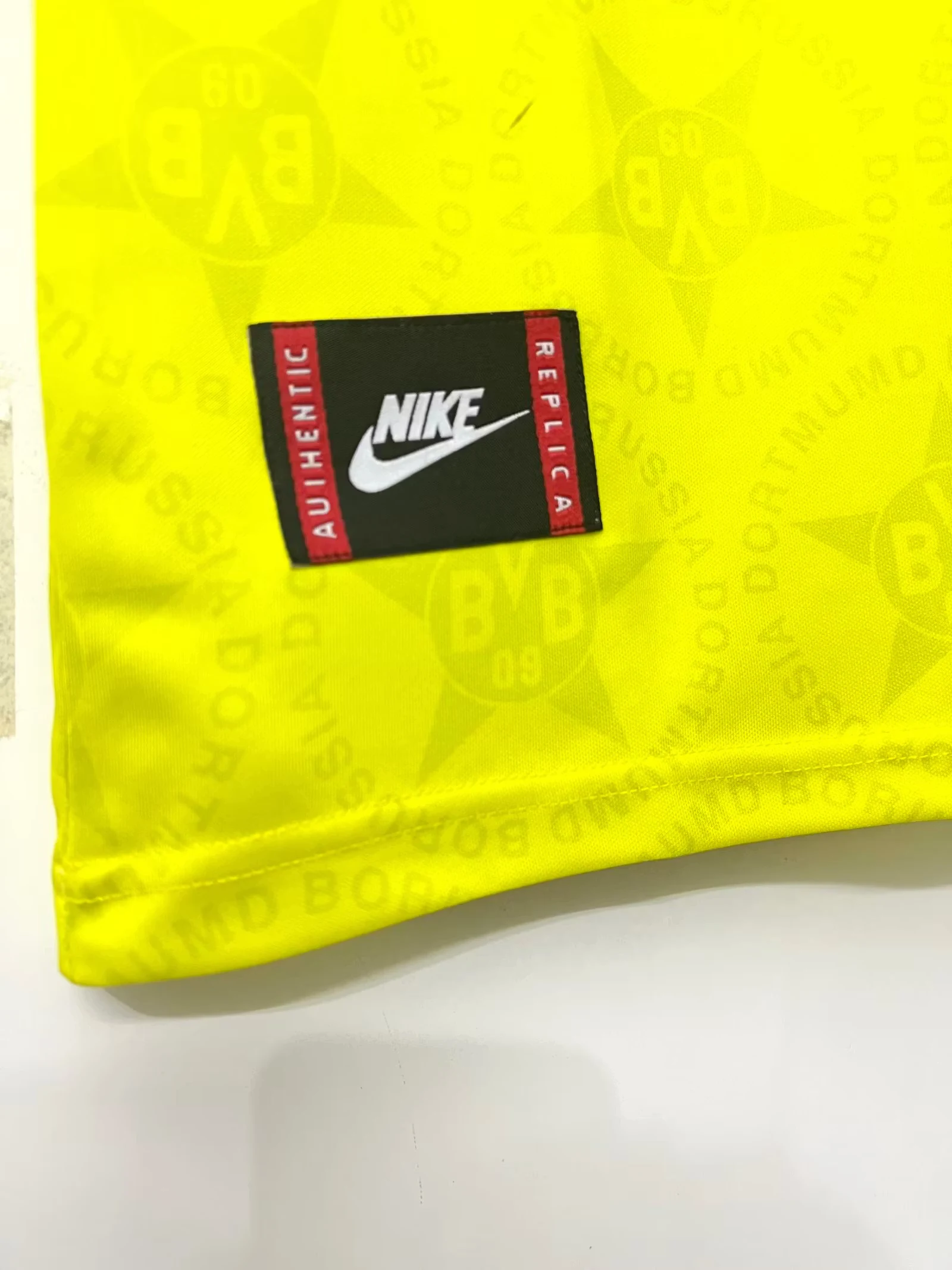1994-95 Dortmund Home Retro Jersey view 6