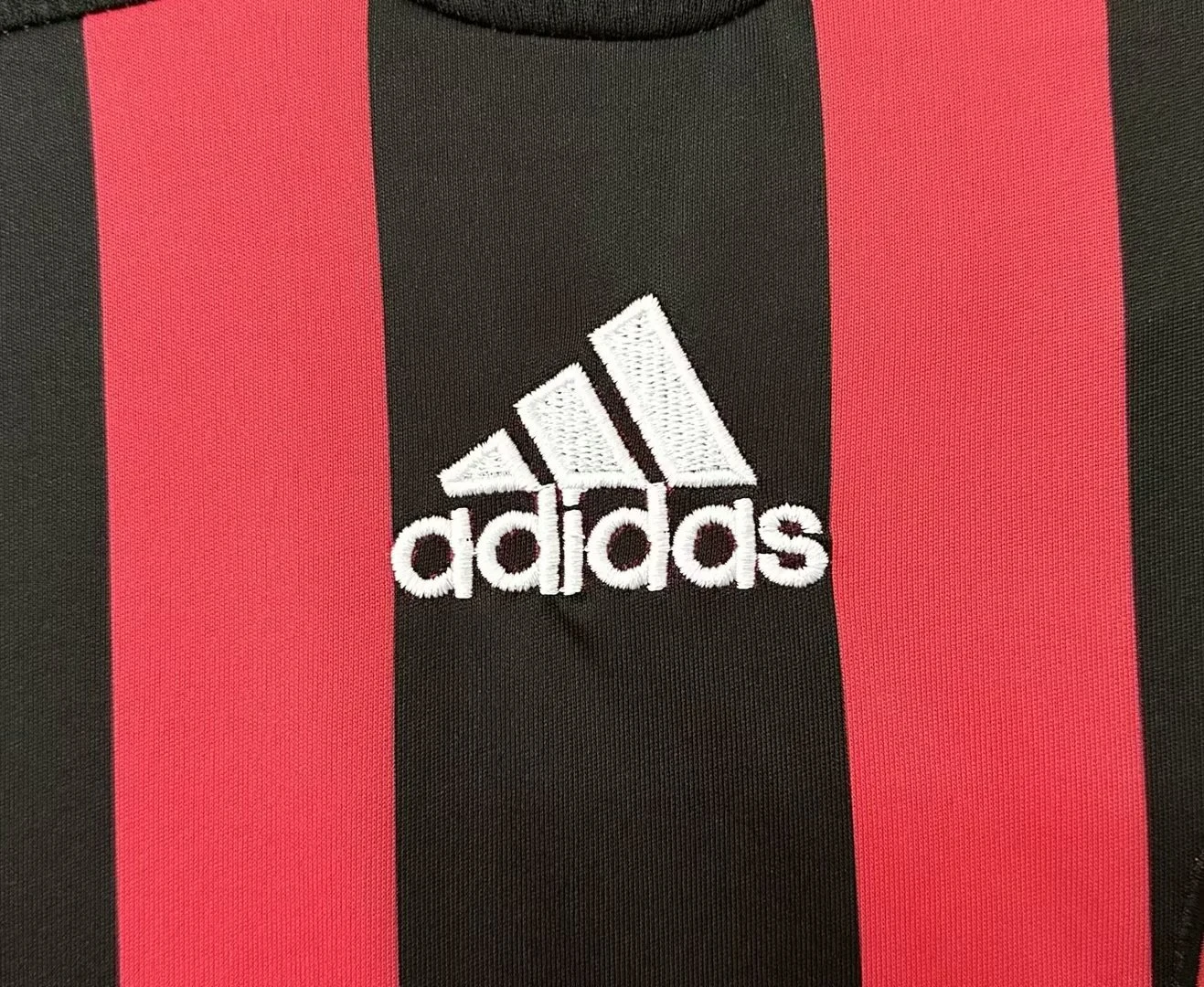 2006-07 AC Home Retro Jersey view 3