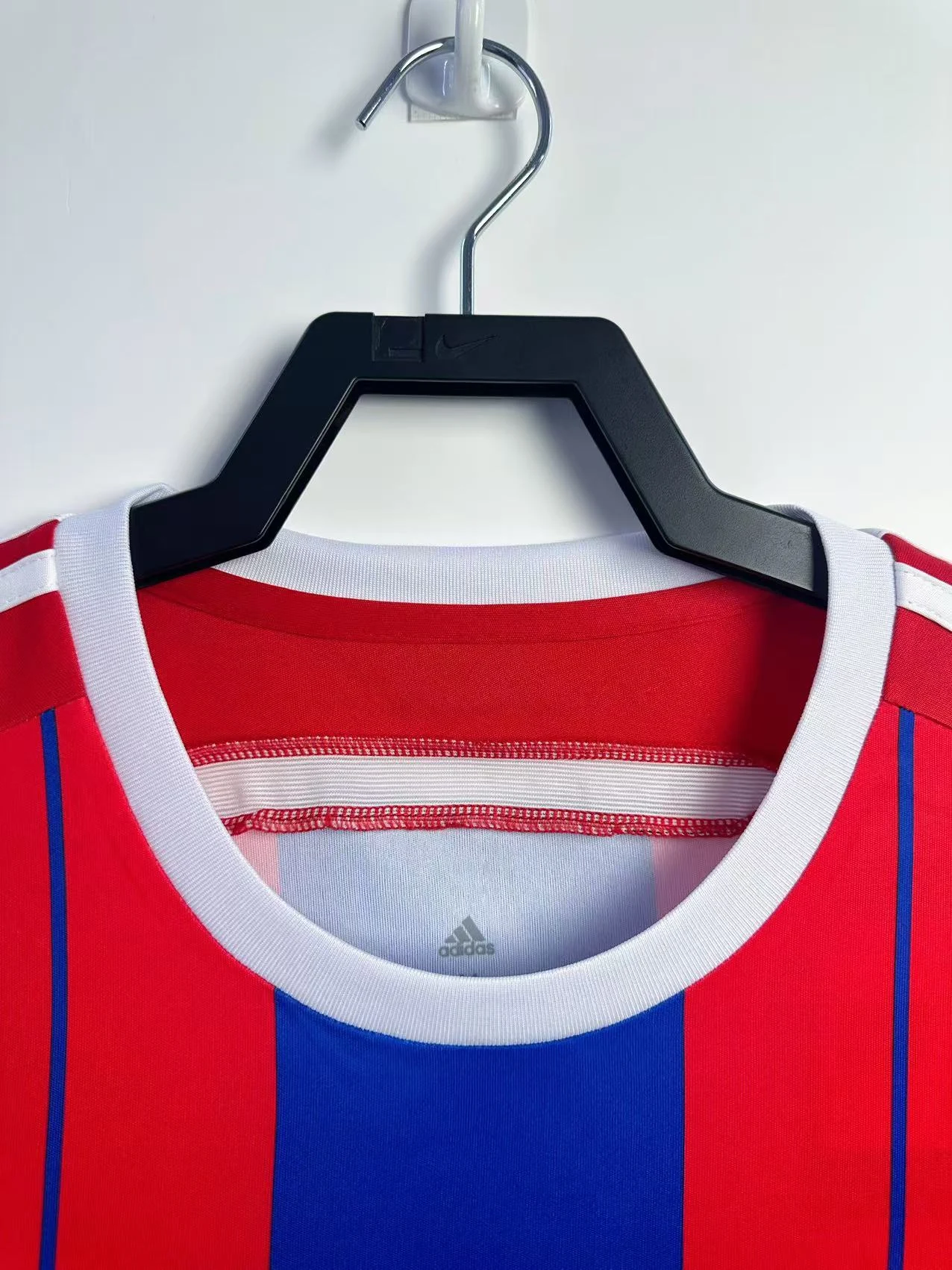 2014-15 Bayern Munich Home Retro Jersey view 8
