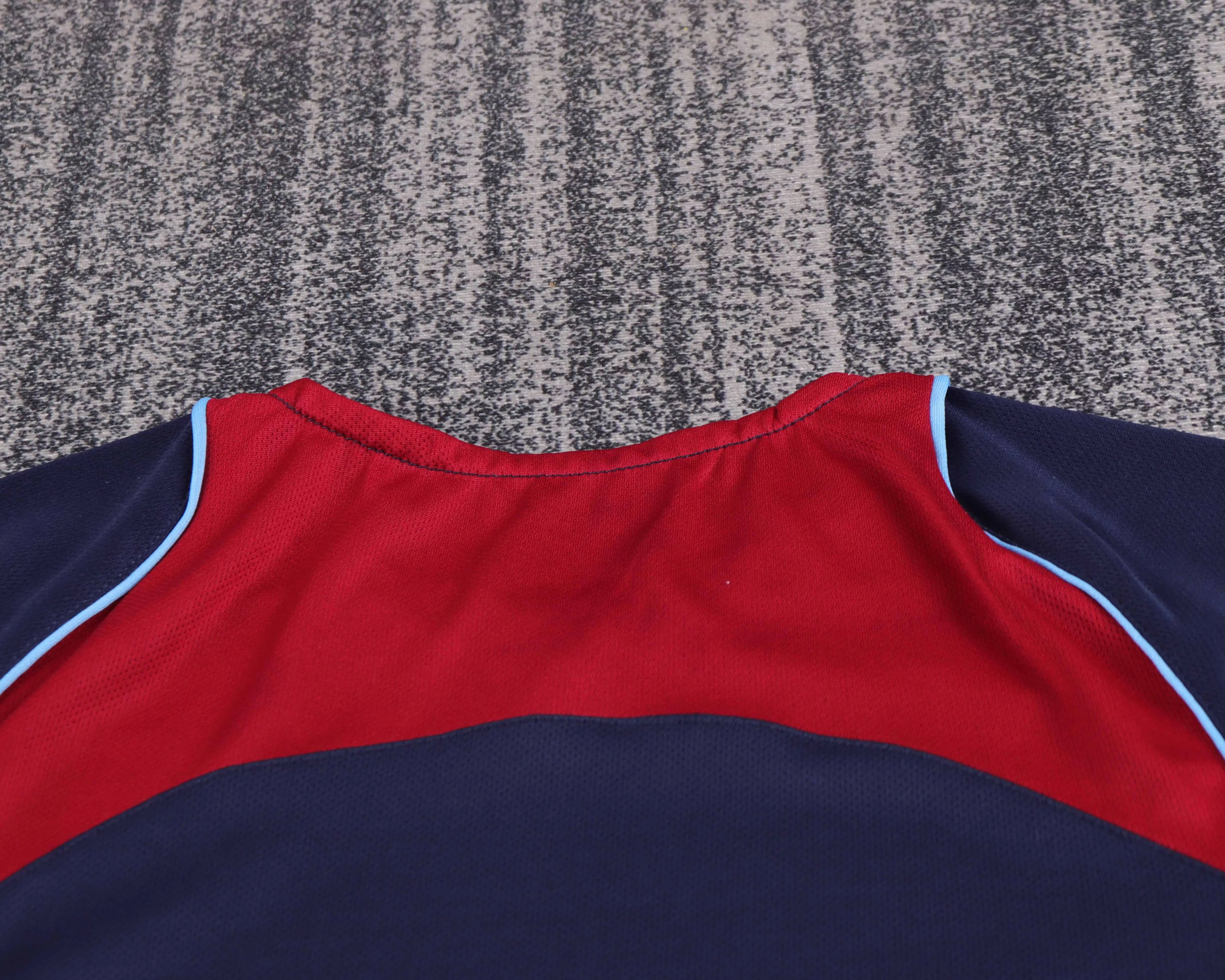 2004-05 Atletico Madrid Away Retro Shirt - Kids Sizes view 3