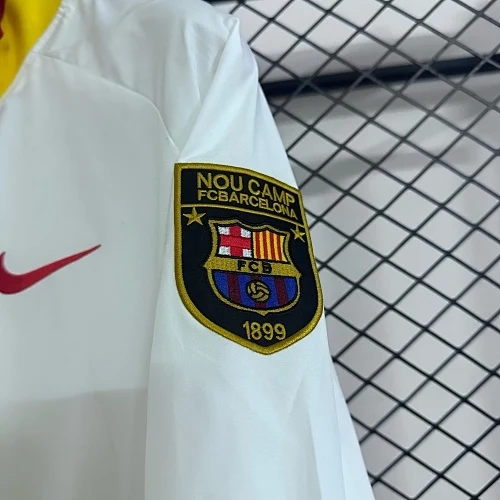 2025-26 Barcelona trench coat view 6