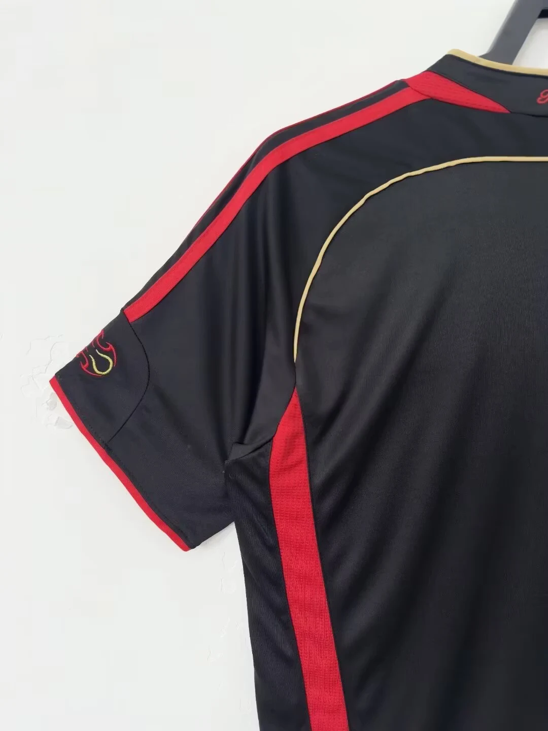2006-07 AC Second Away Retro Jersey view 6