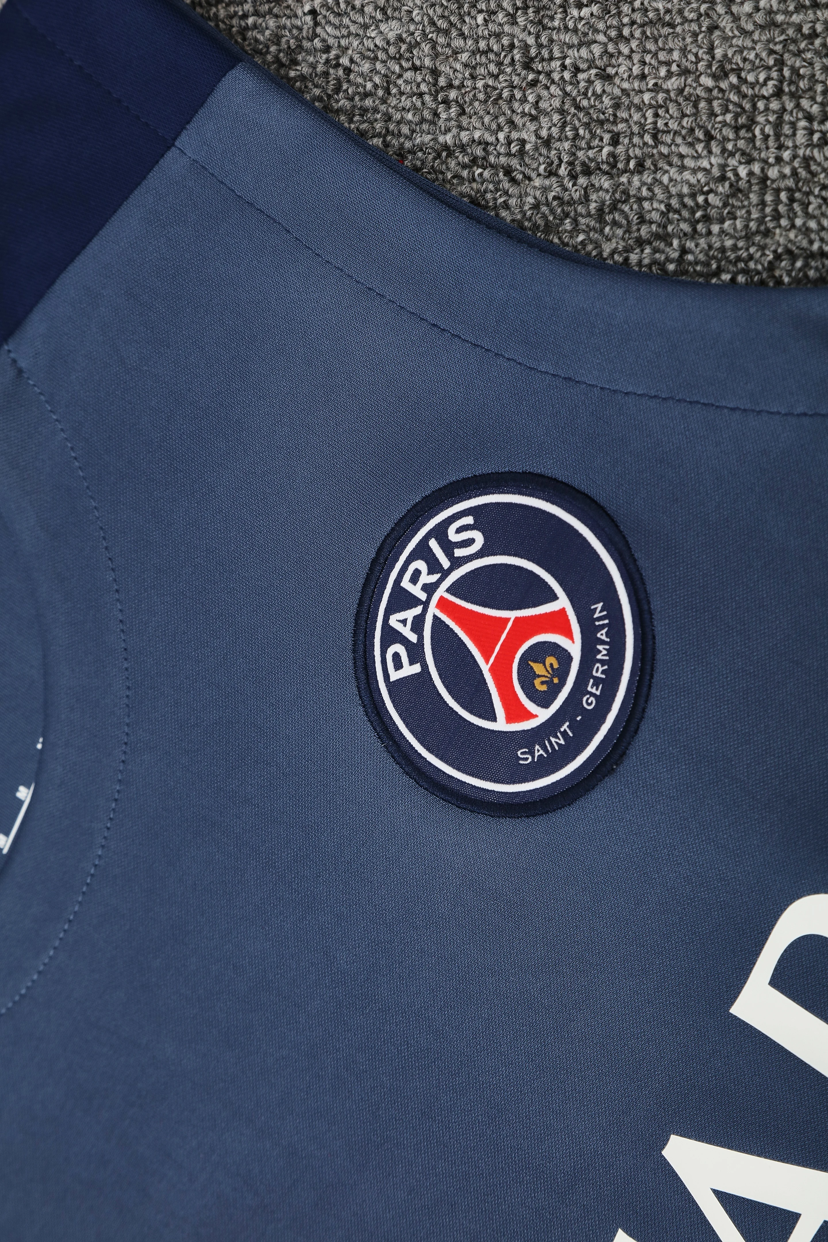 2025-26 Paris Saint-Germain training vest jersey view 11