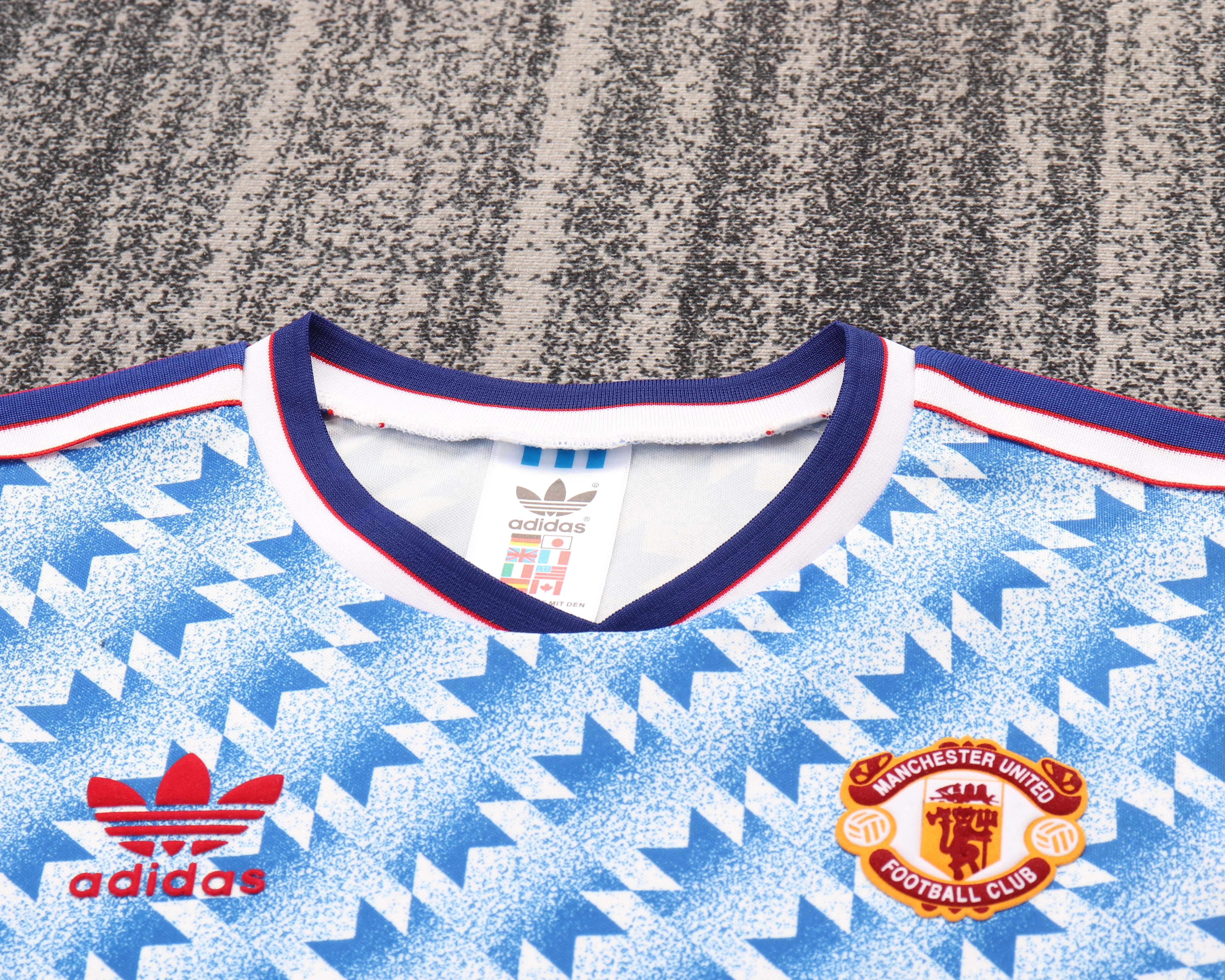 1990-92 Manchester United Away Retro Shirt - Kids view 9