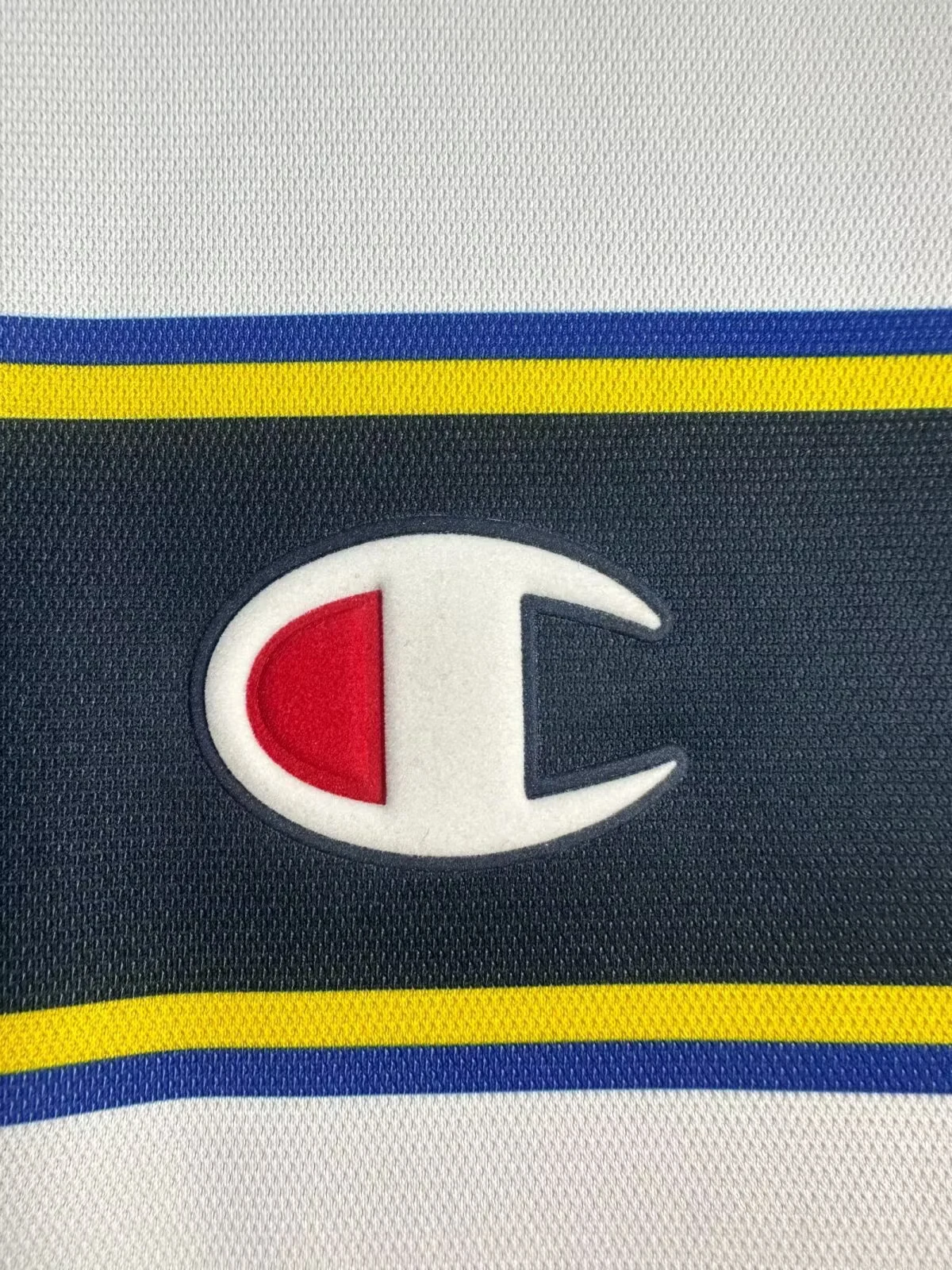 2002-03 Parma Away Retro Long-Sleeve Jersey view 4