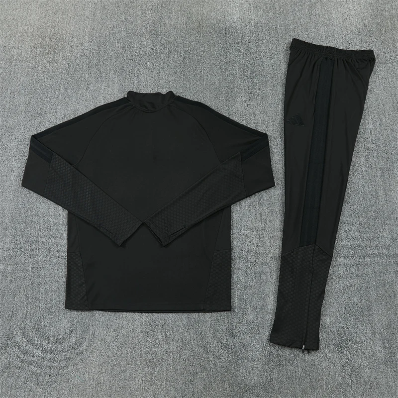 2026-27 Liverpool Black Half-Zip Training Jersey view 17