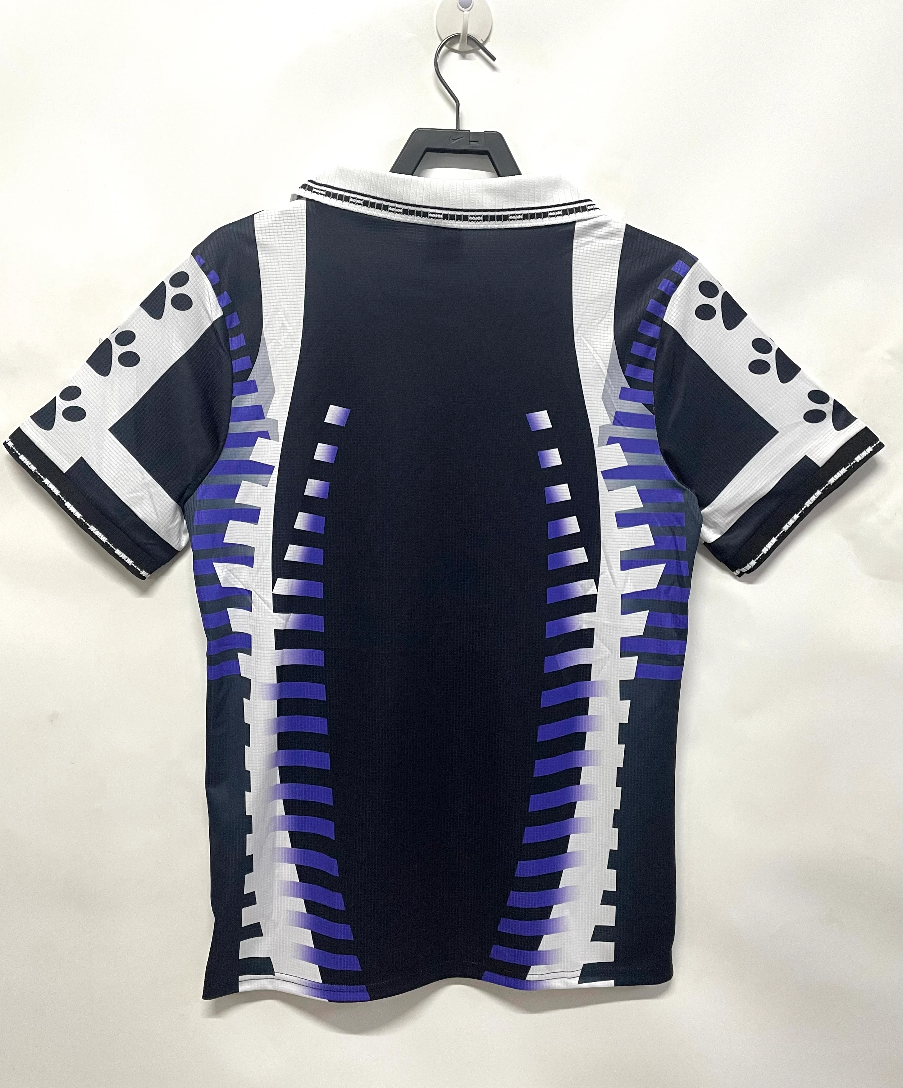 1997-98 Real Madrid Second Away Retro Jersey view 2