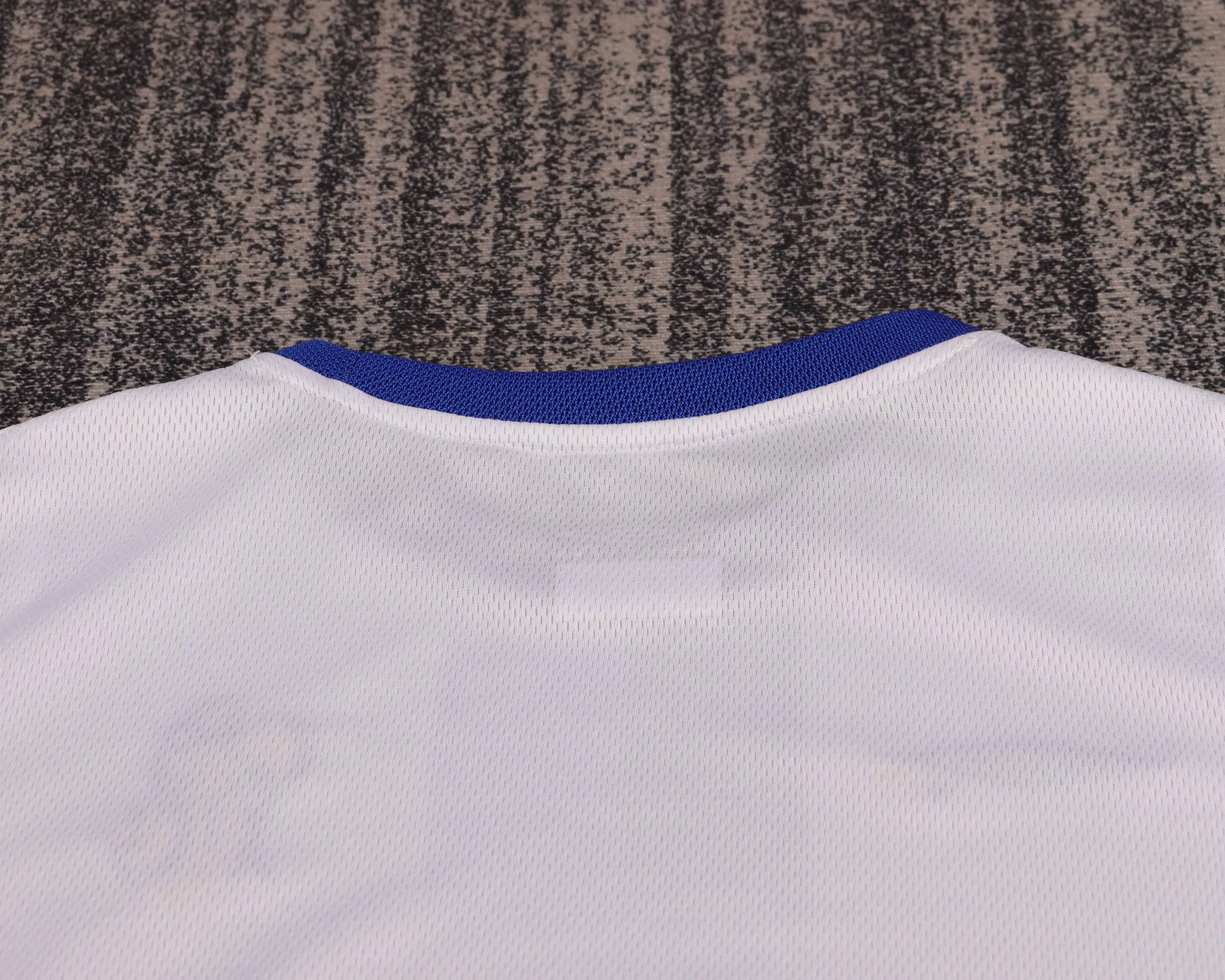2003-05 Chelsea Away Retro Shirt - Kids Sizes view 6