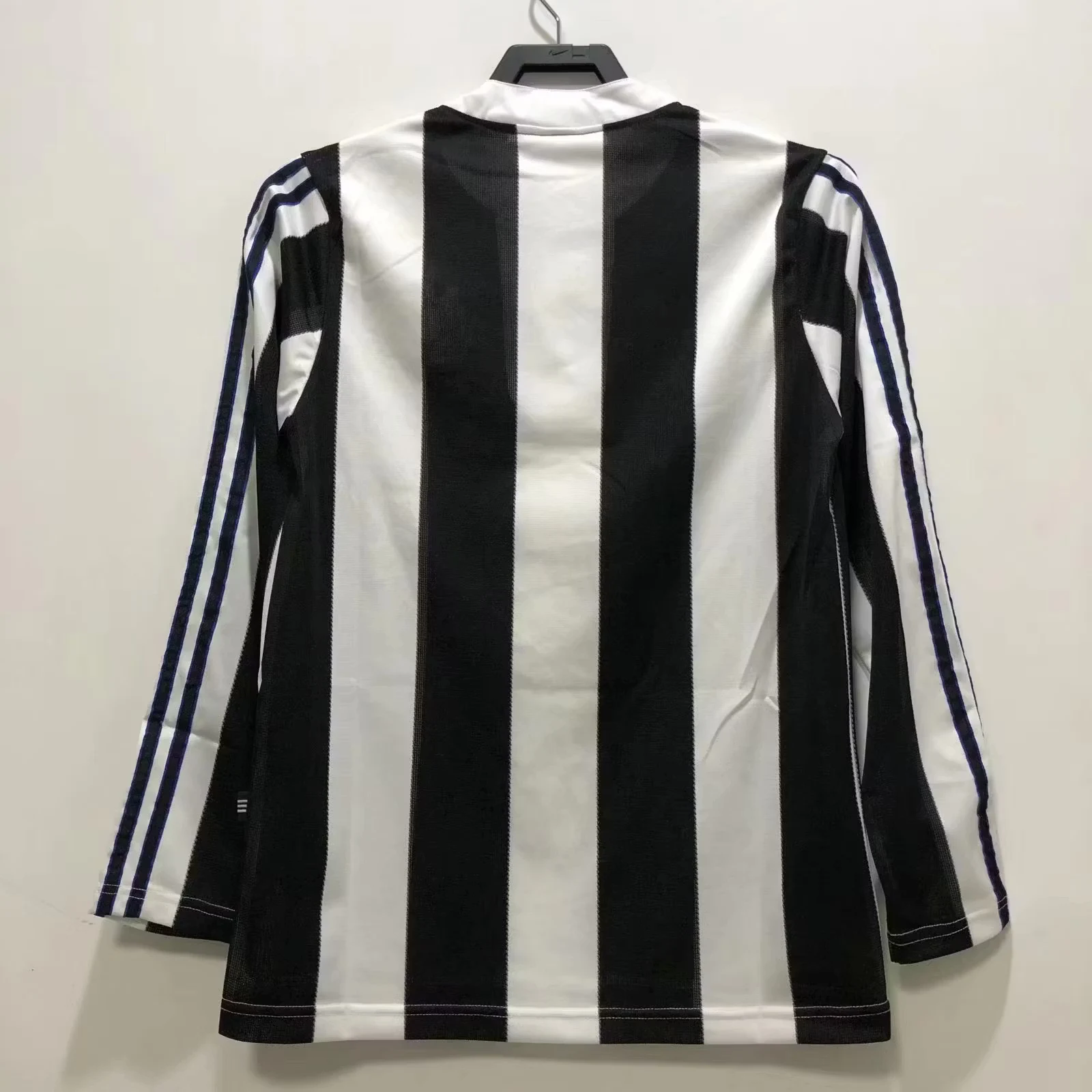 1995-97 Newcastle United Home Long Sleeve Retro Shirt view 2