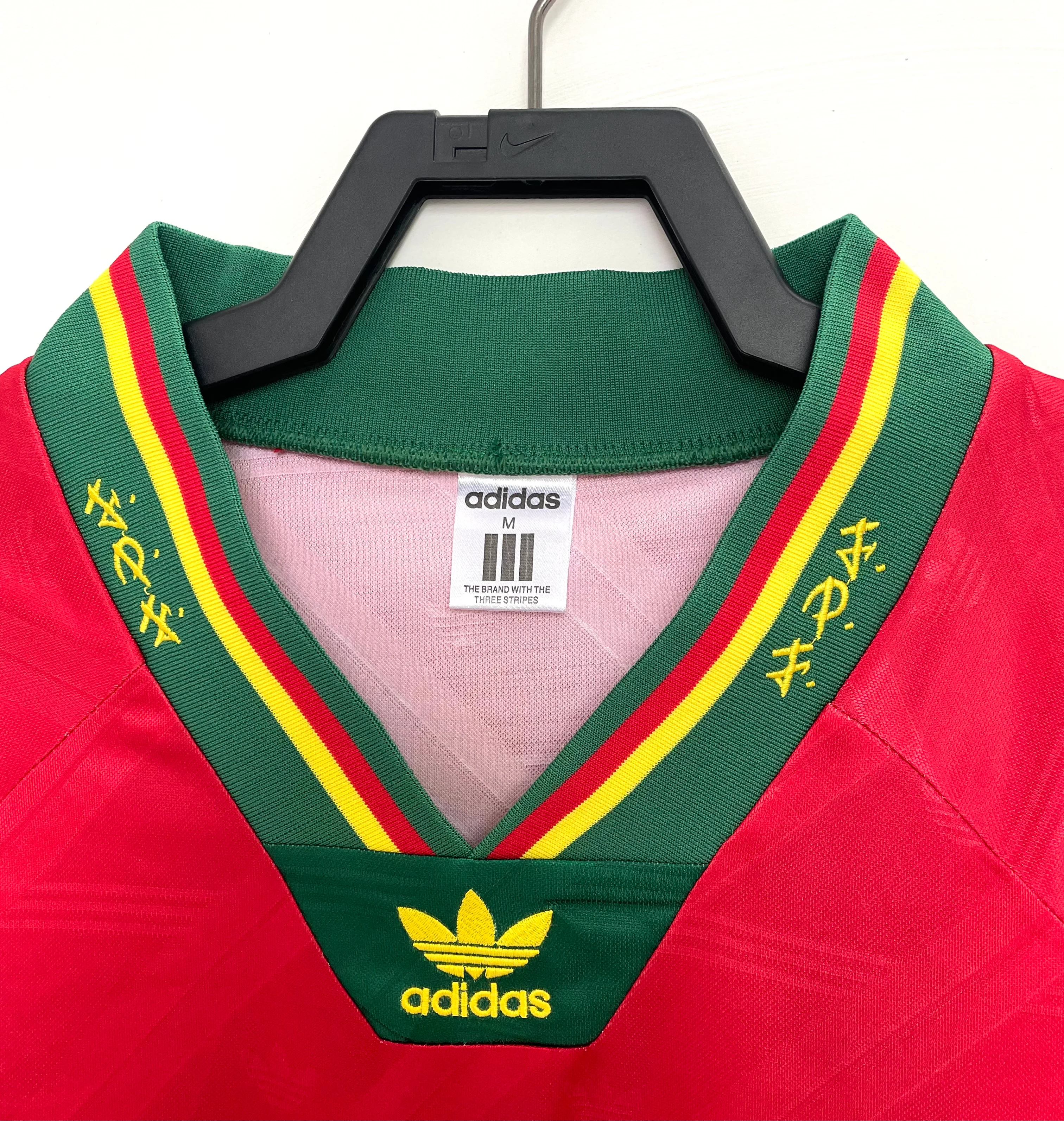 1992-94 Portugal Home Retro Jersey view 5