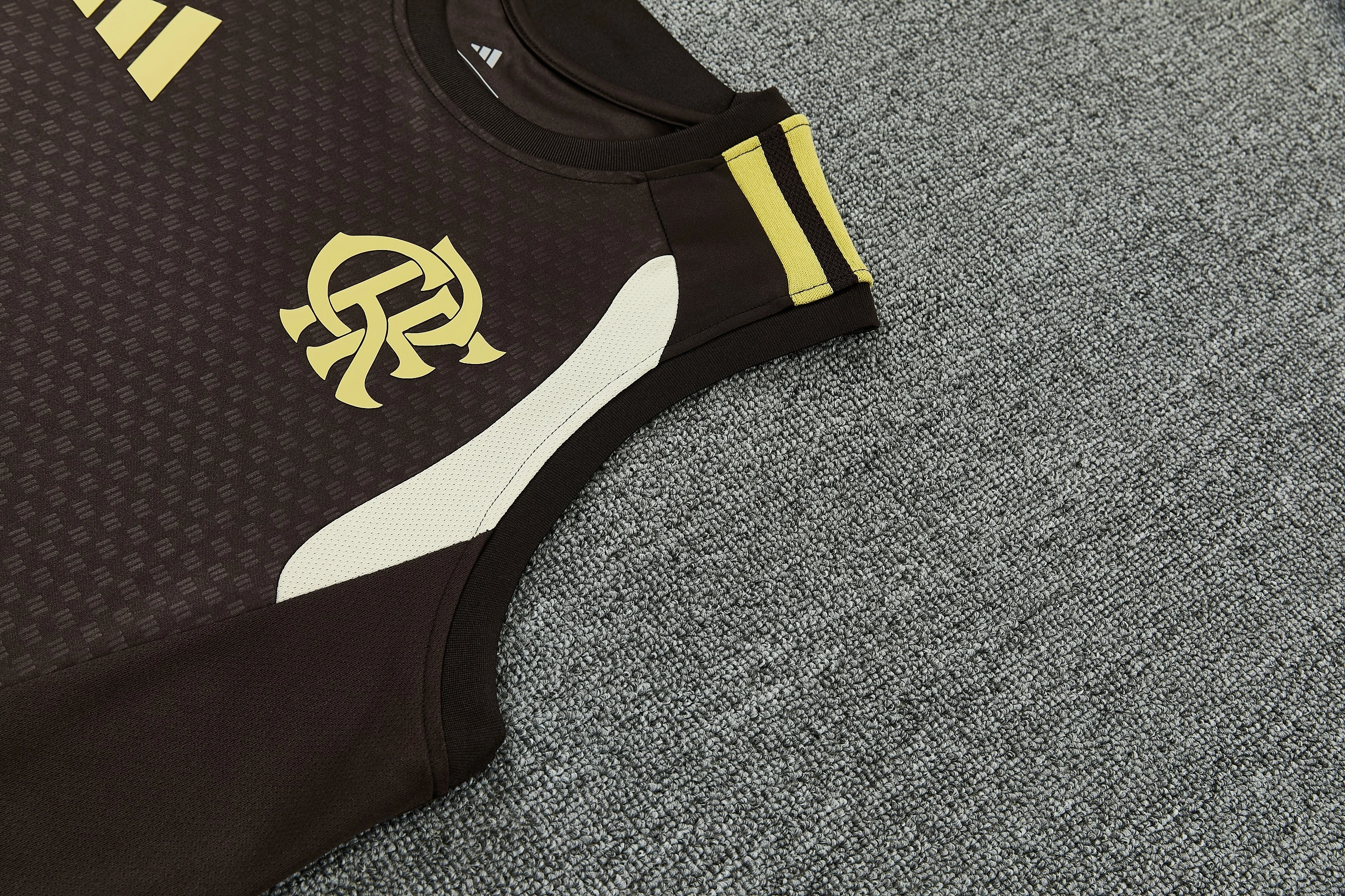 2026-27 Flamengo training vest jersey view 15