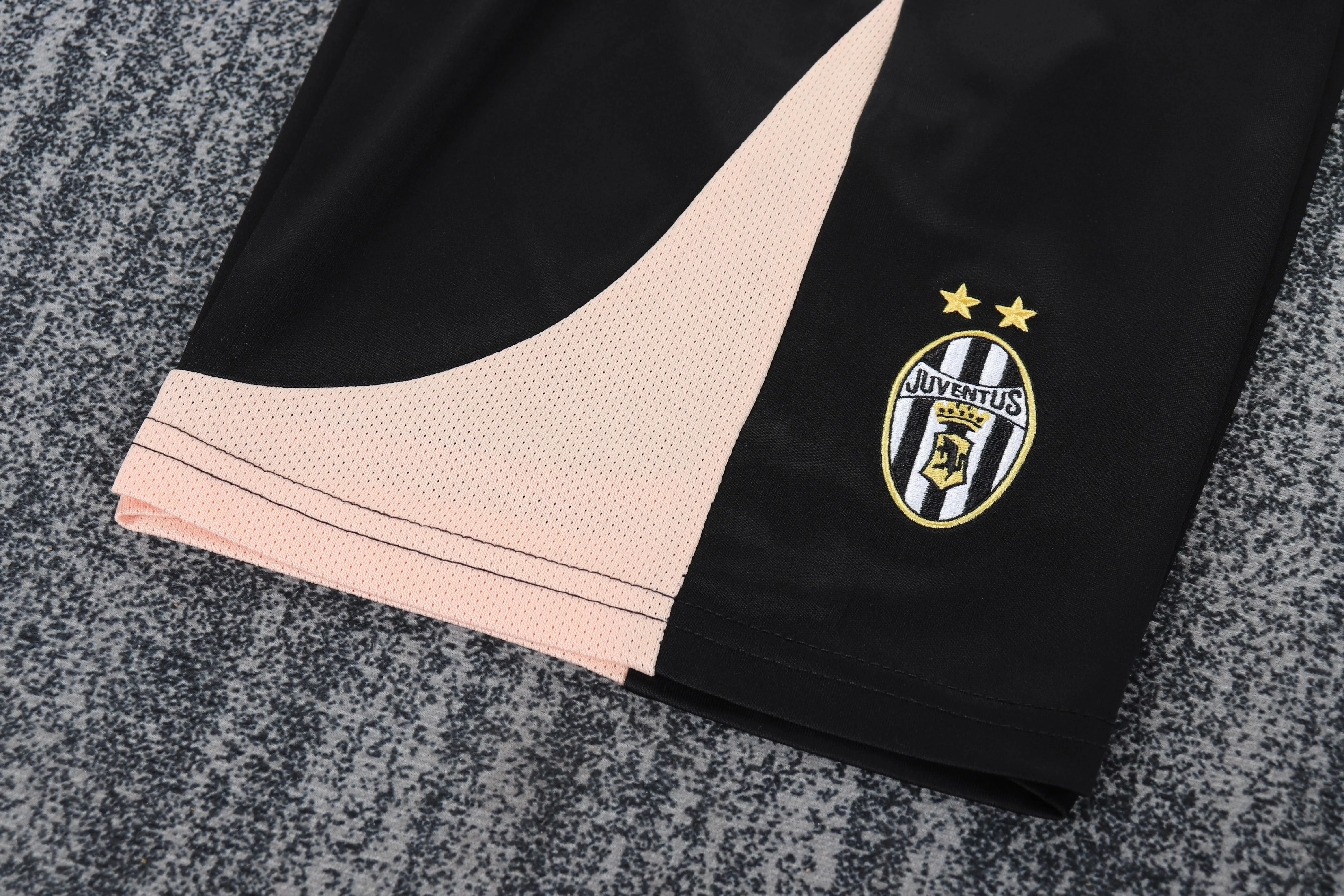 2003-04 Juventus Away Retro Jersey - Children's Size view 10
