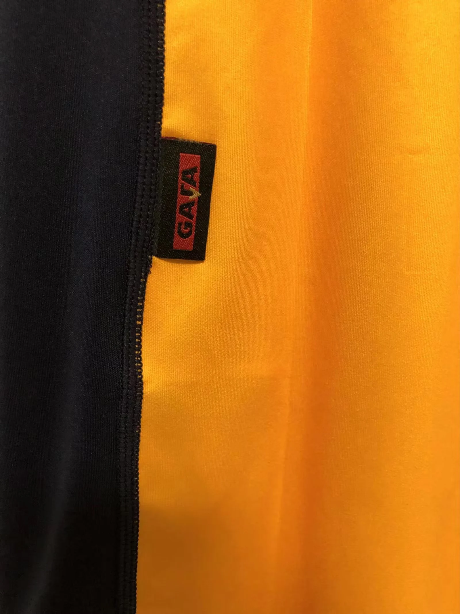 2000-01 Roma Home Retro Jersey view 4