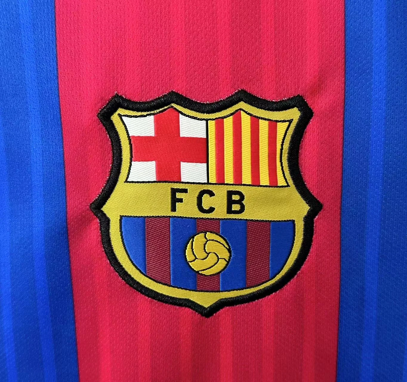 2016-17 Barcelona Home Long Sleeve Retro Jersey view 6